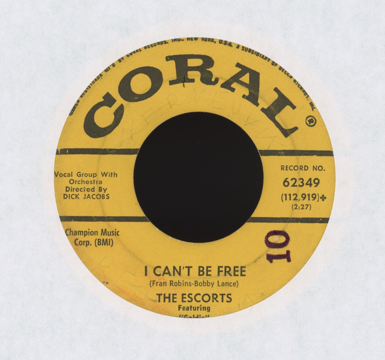 The Escorts Featuring Goldie - I Can't Be Free on Coral Promo Northern Soul Popcorn 45
