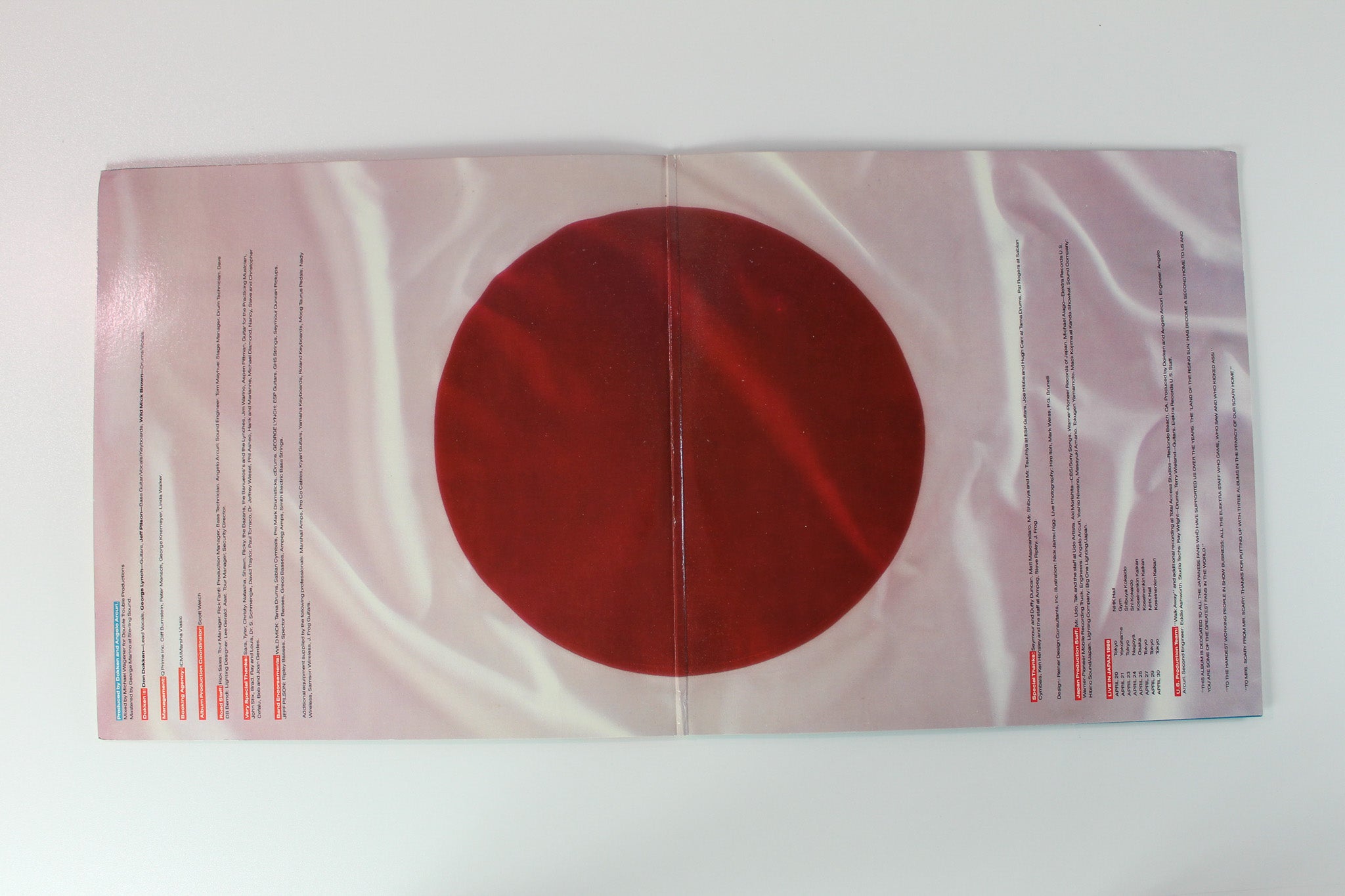 Dokken - Beast From The East on Elektra