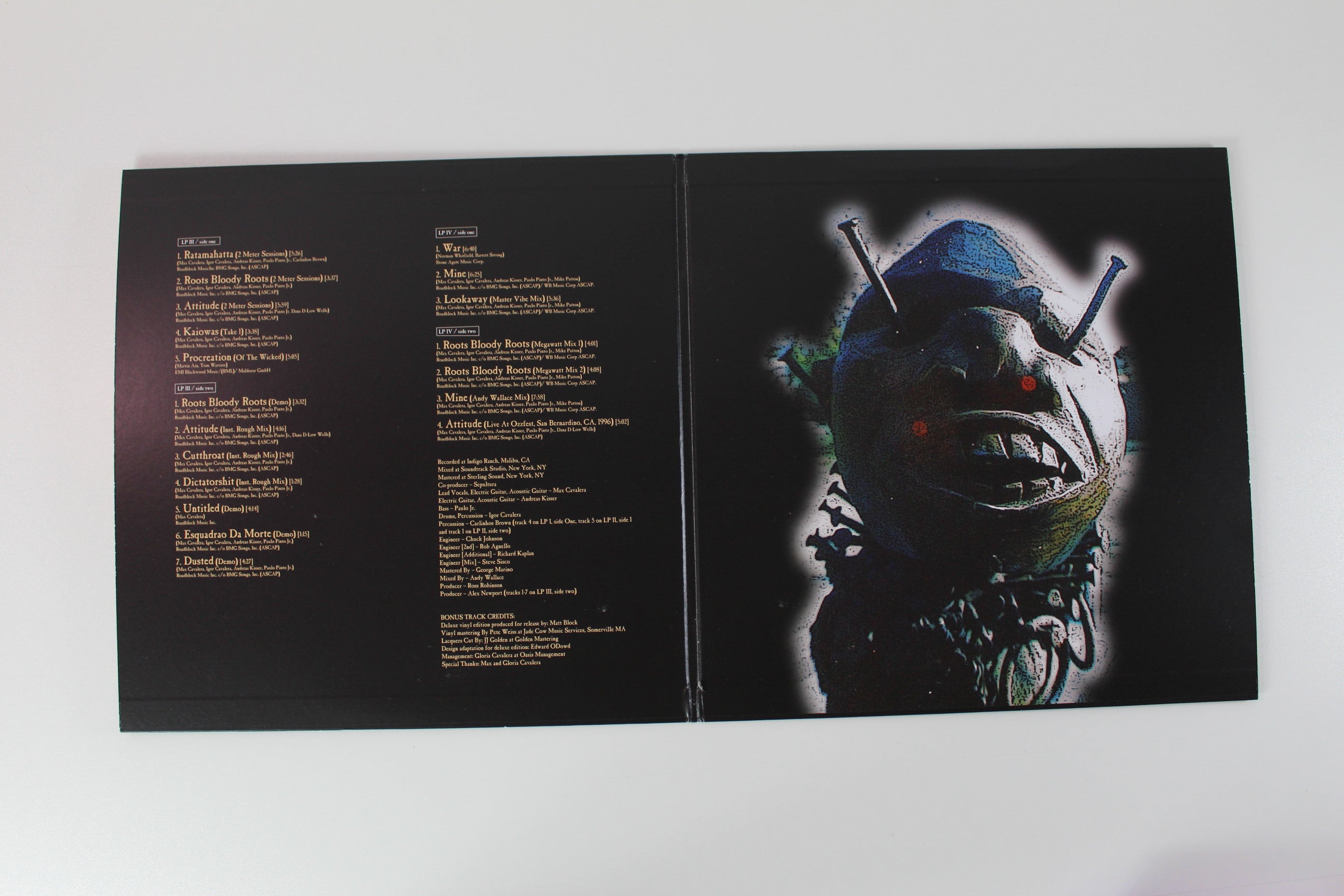 Sepultura - Roots on Roadrunner Ltd Colored Vinyl Box Set Reissue