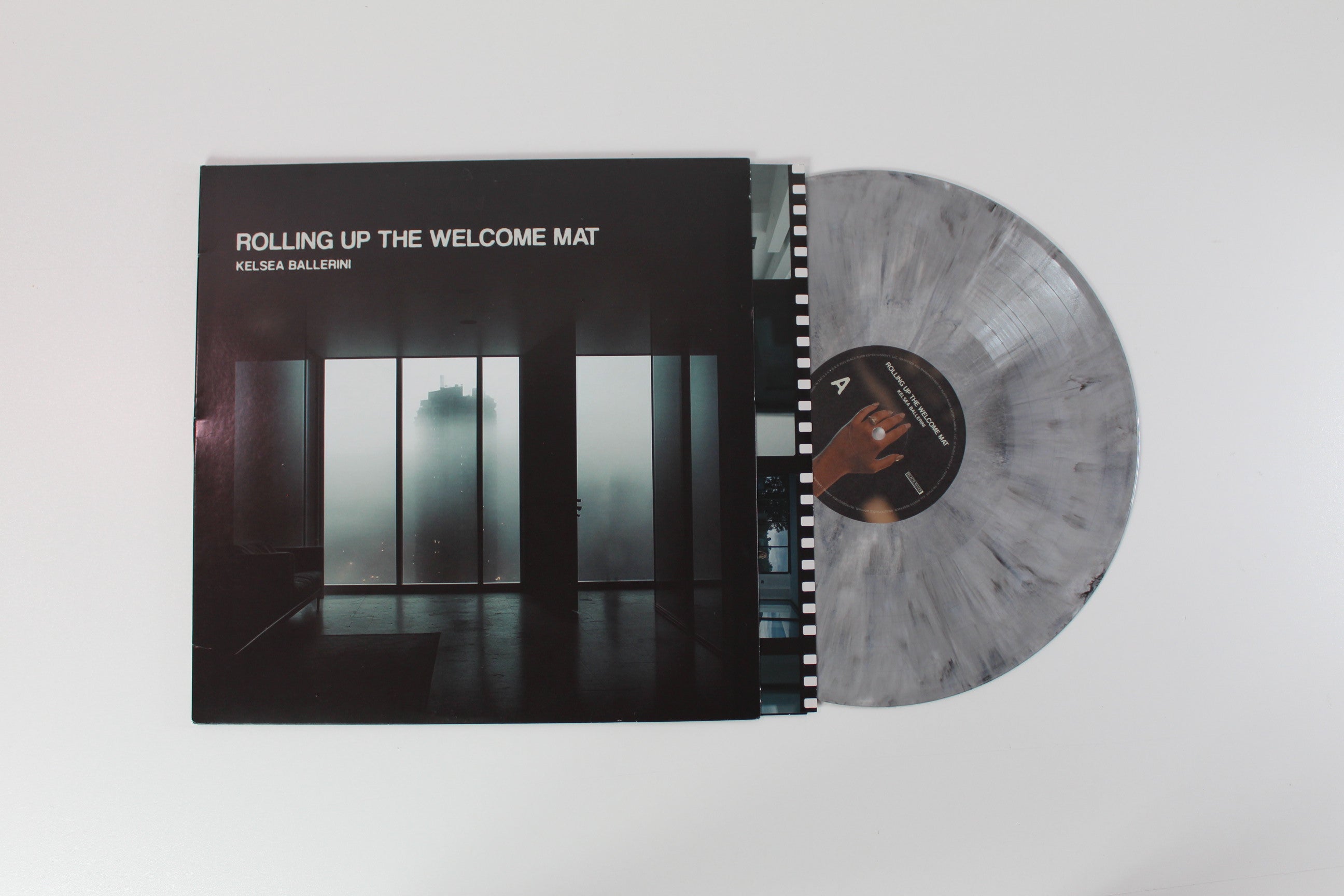 Kelsea Ballerini - Rolling Up The Welcome Mat EP on Black River Entertainment – Gray Marbled Diamond Dust Colored Vinyl