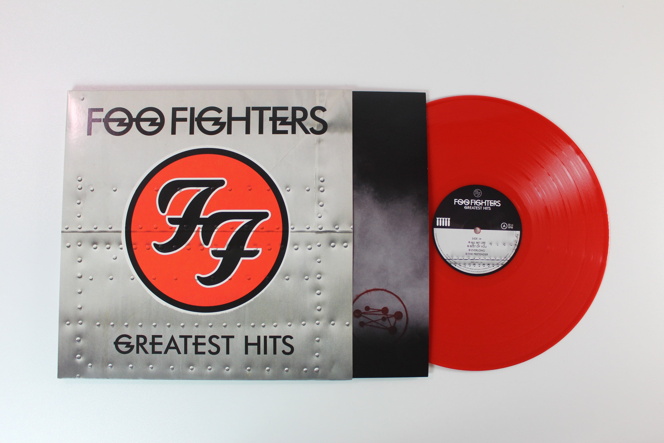 Foo Fighters - Greatest Hits on Roswell Records / RCA - Red Vinyl