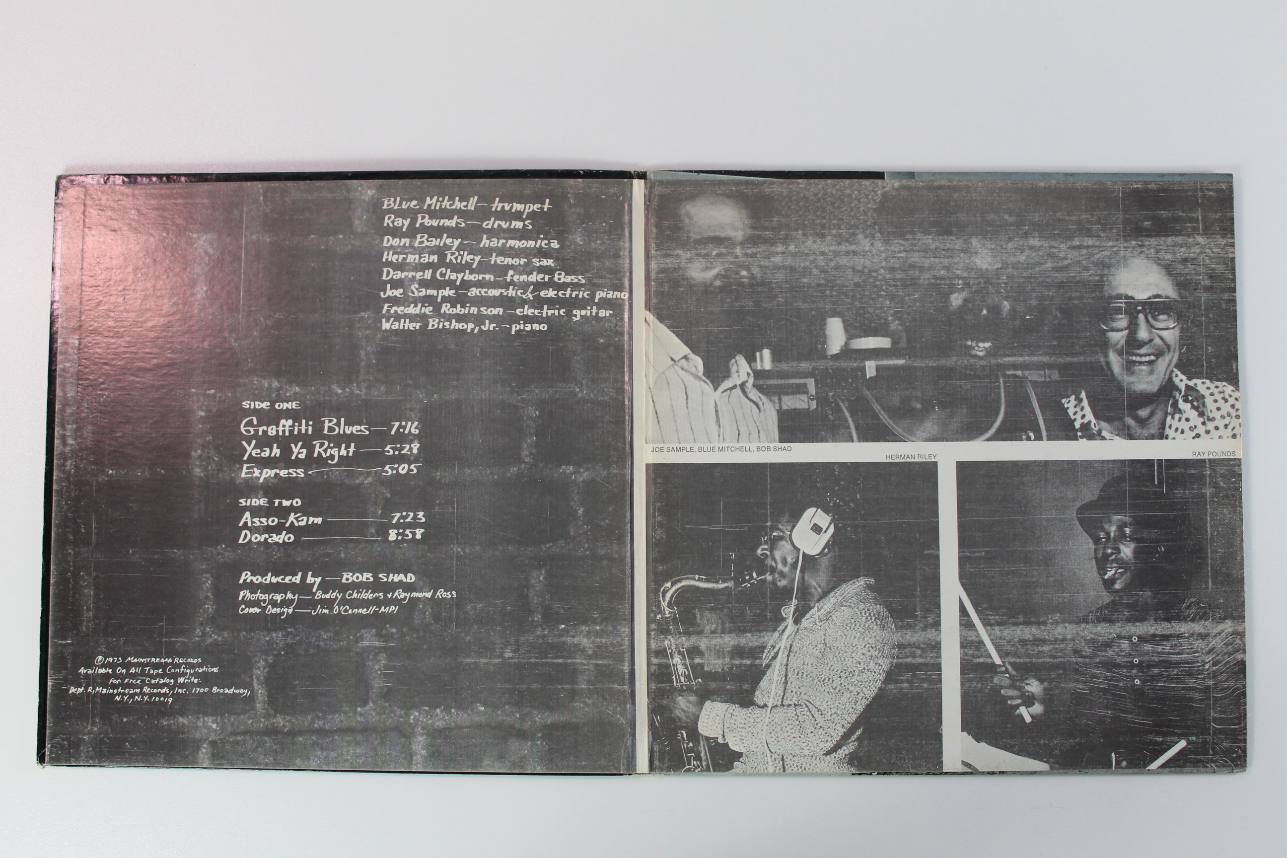 Blue Mitchell - Graffiti Blues on Mainstream