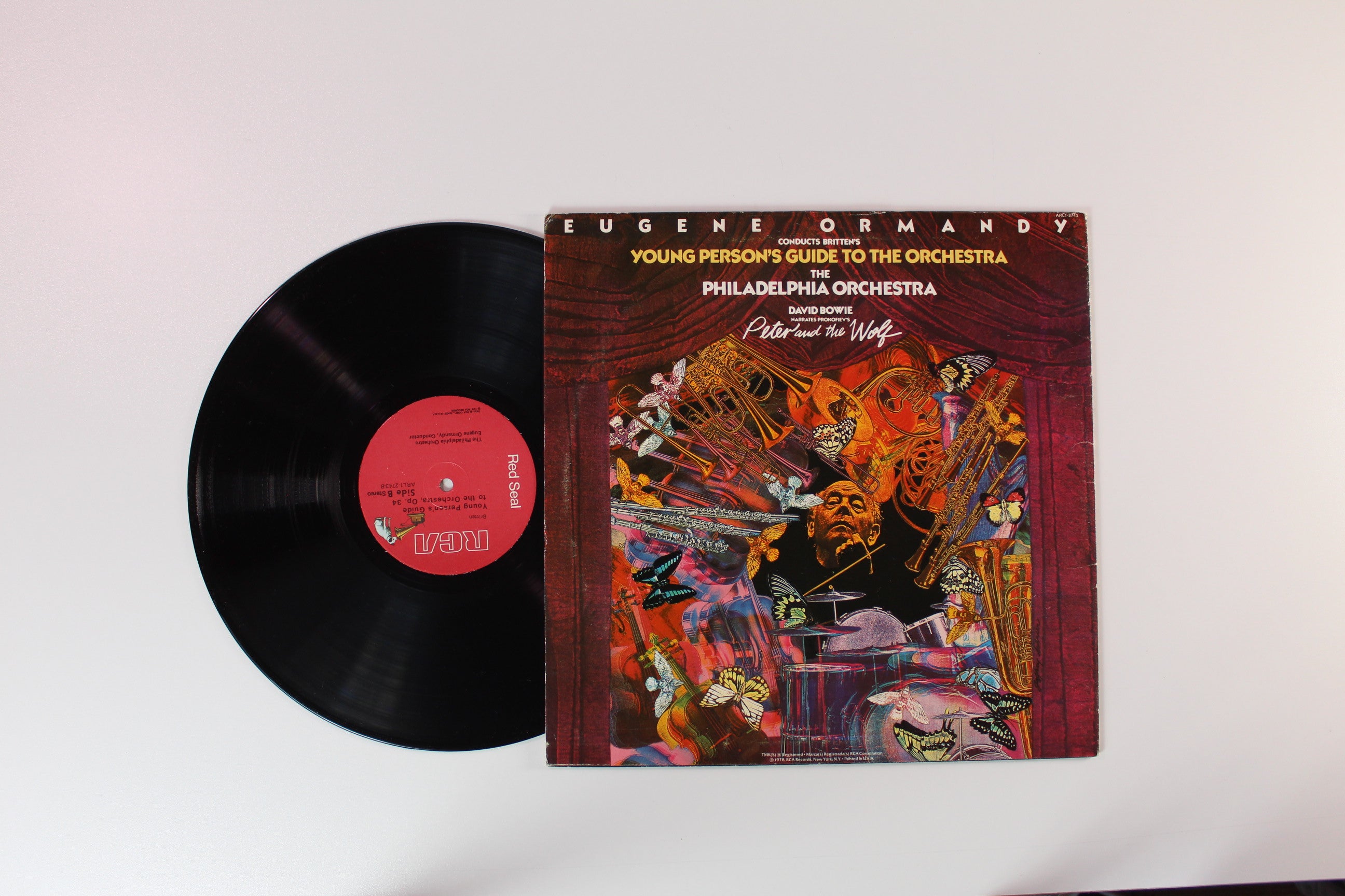 David Bowie - Peter And The Wolf / Young Person's Guide To The Orchestra on RCA Red Seal