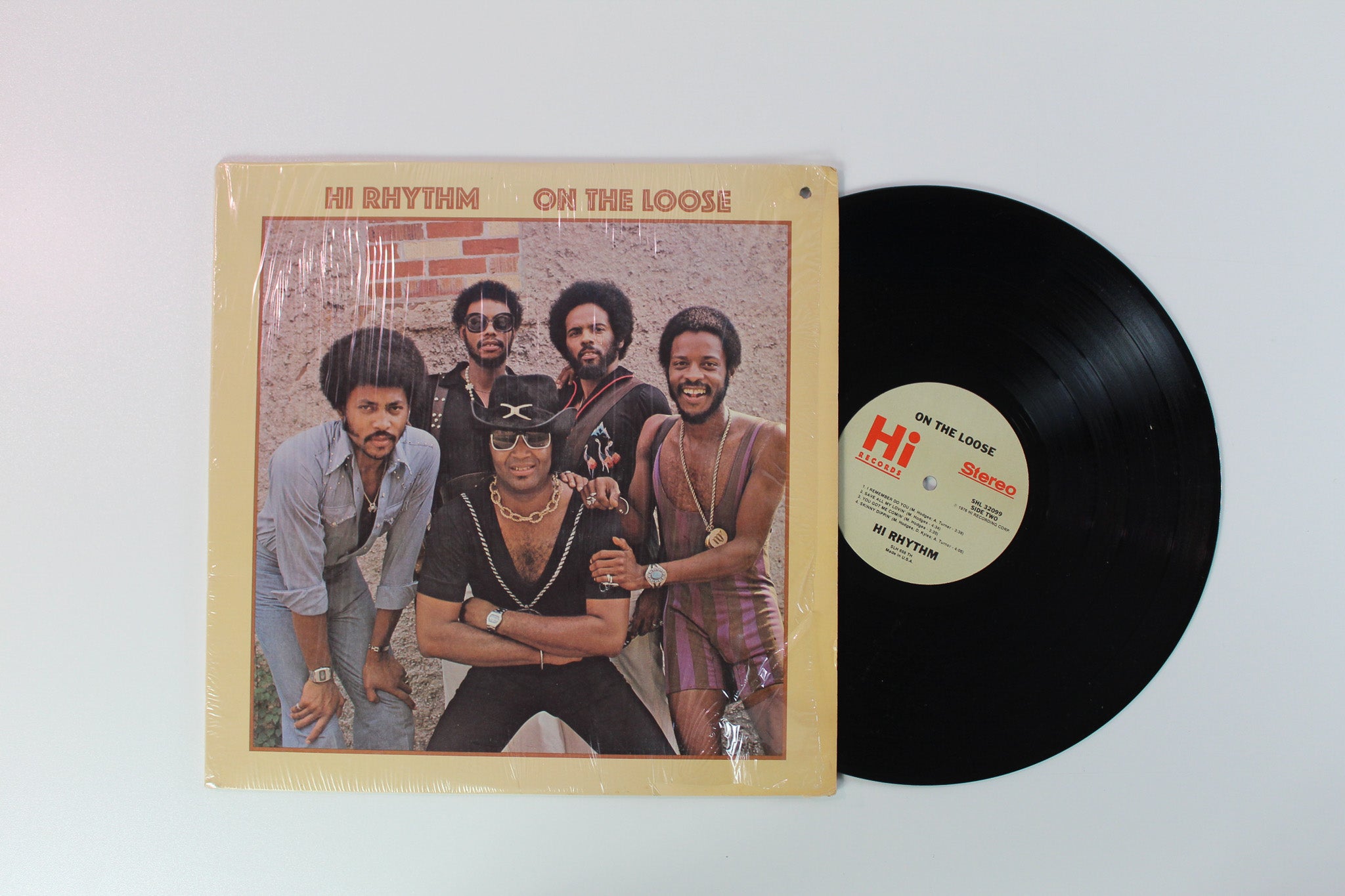 Hi Rhythm - On The Loose on Hi Records