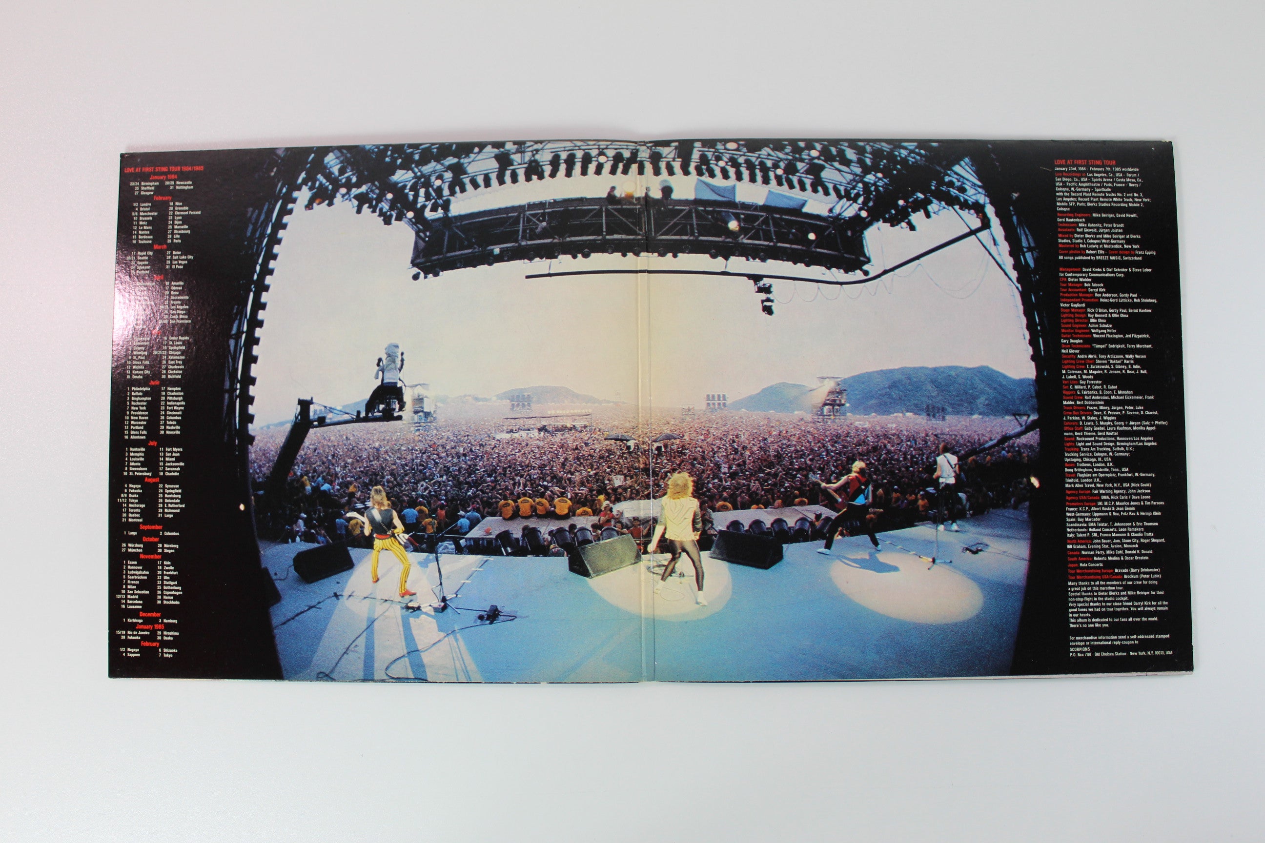 Scorpions - World Wide Live on Mercury