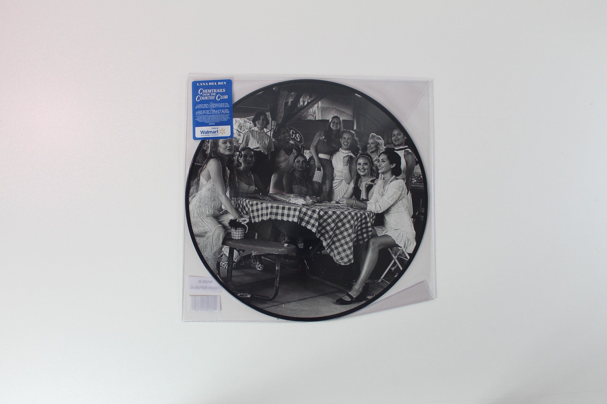 Lana Del Rey - Chemtrails Over The Country Club on Polydor Picture Disc