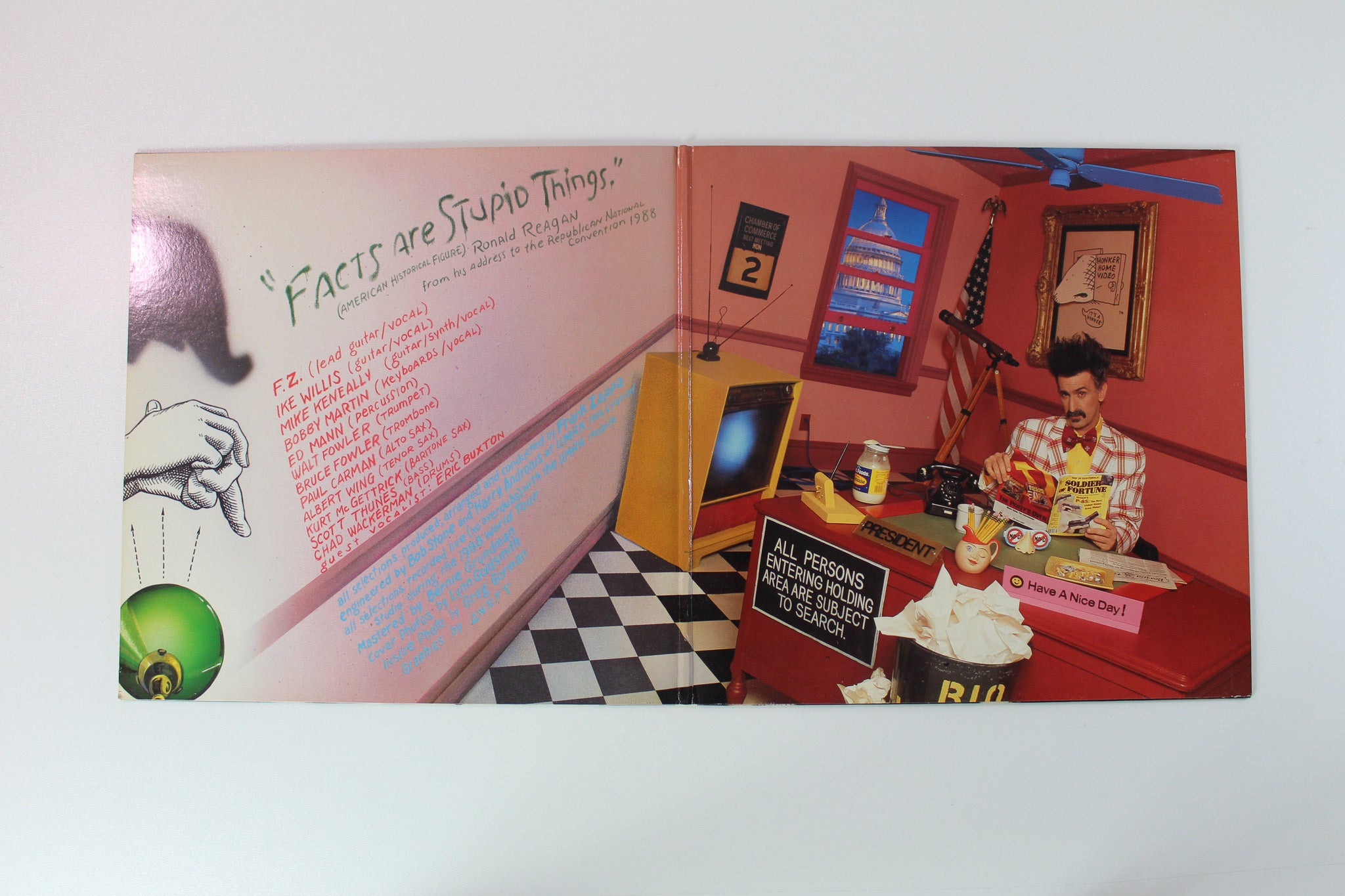 Frank Zappa - Broadway The Hard Way on Barking Pumpkin