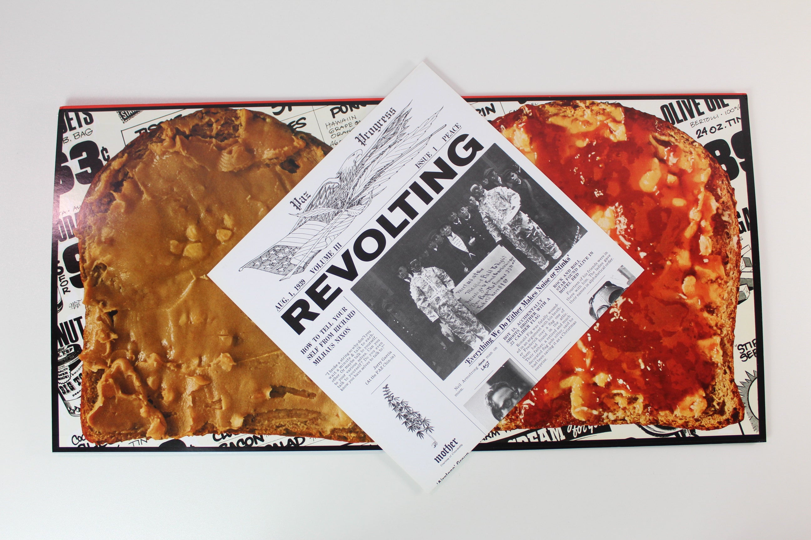 Jefferson Airplane - Volunteers on Mobile Fidelity Sound Lab Ltd Numbered 45 RPM Reissue