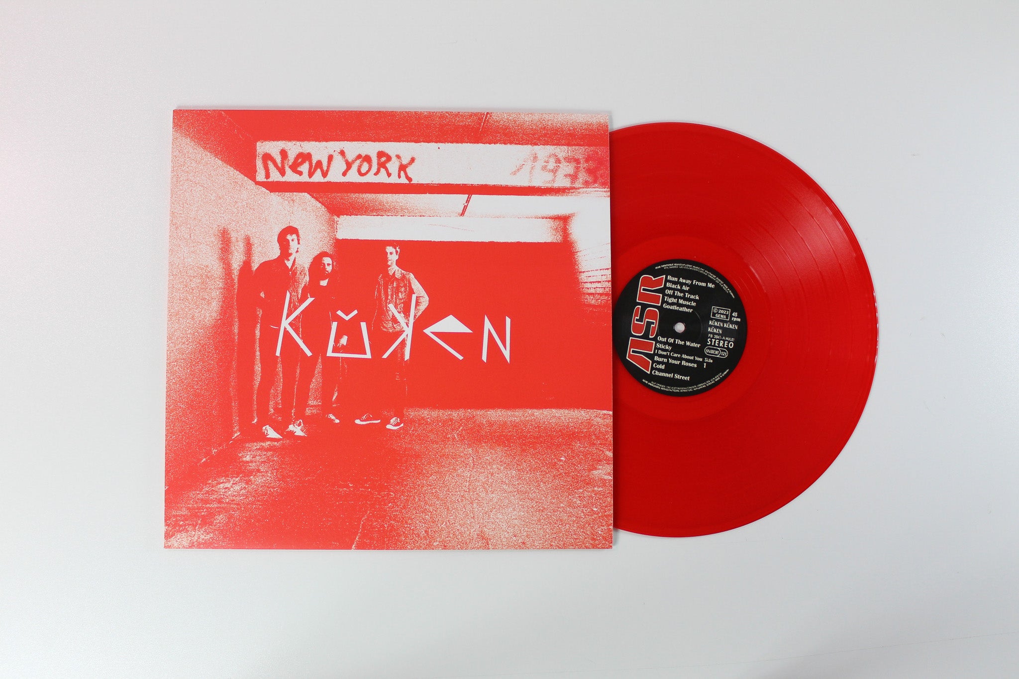 Küken - Küken Ltd. Red Vinyl on Alien Snatch! Records