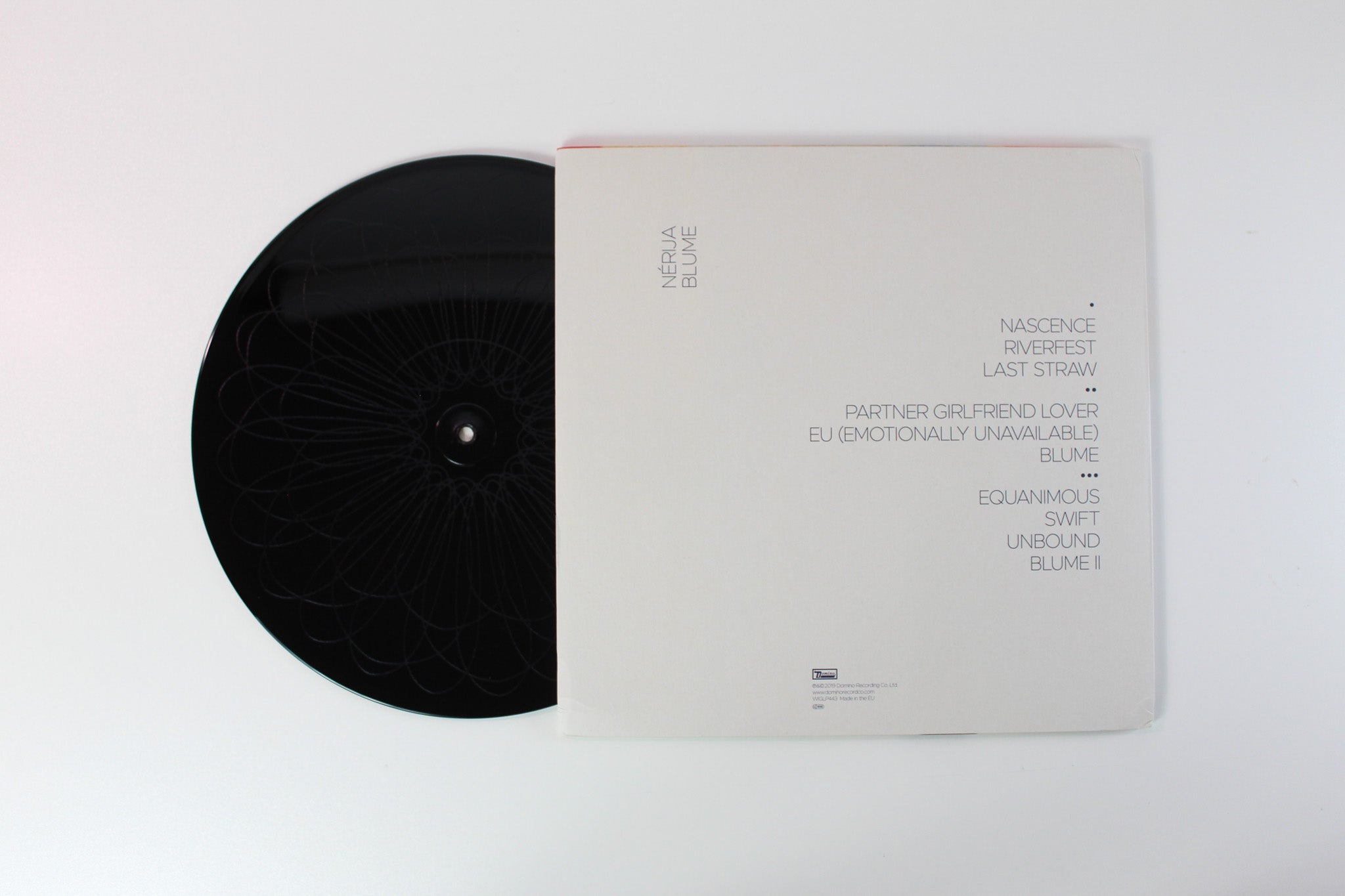 Nérija - Blume on Domino