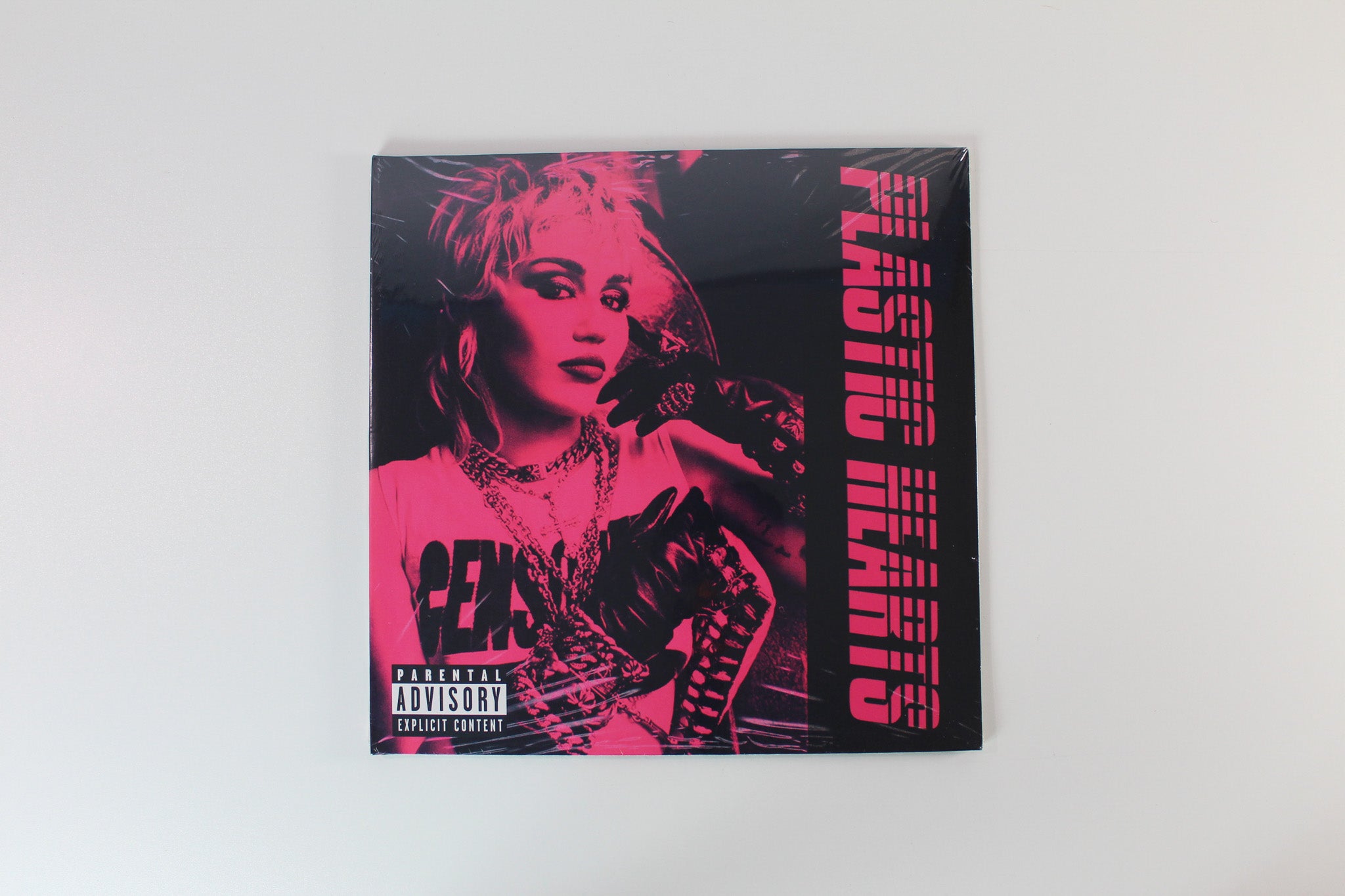 Miley Cyrus - Plastic Hearts on RCA Sealed