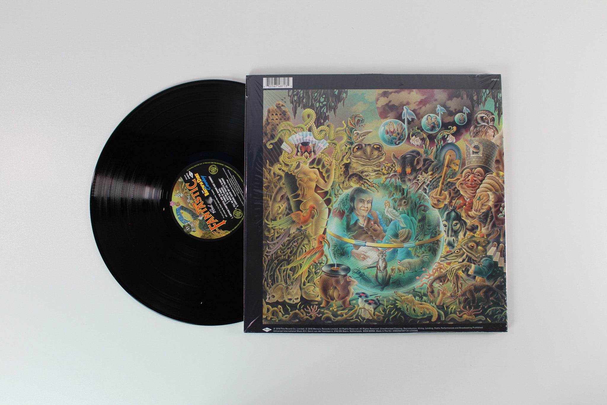 Elton John - Captain Fantastic And The Brown Dirt Cowboy on Mercury Reissue