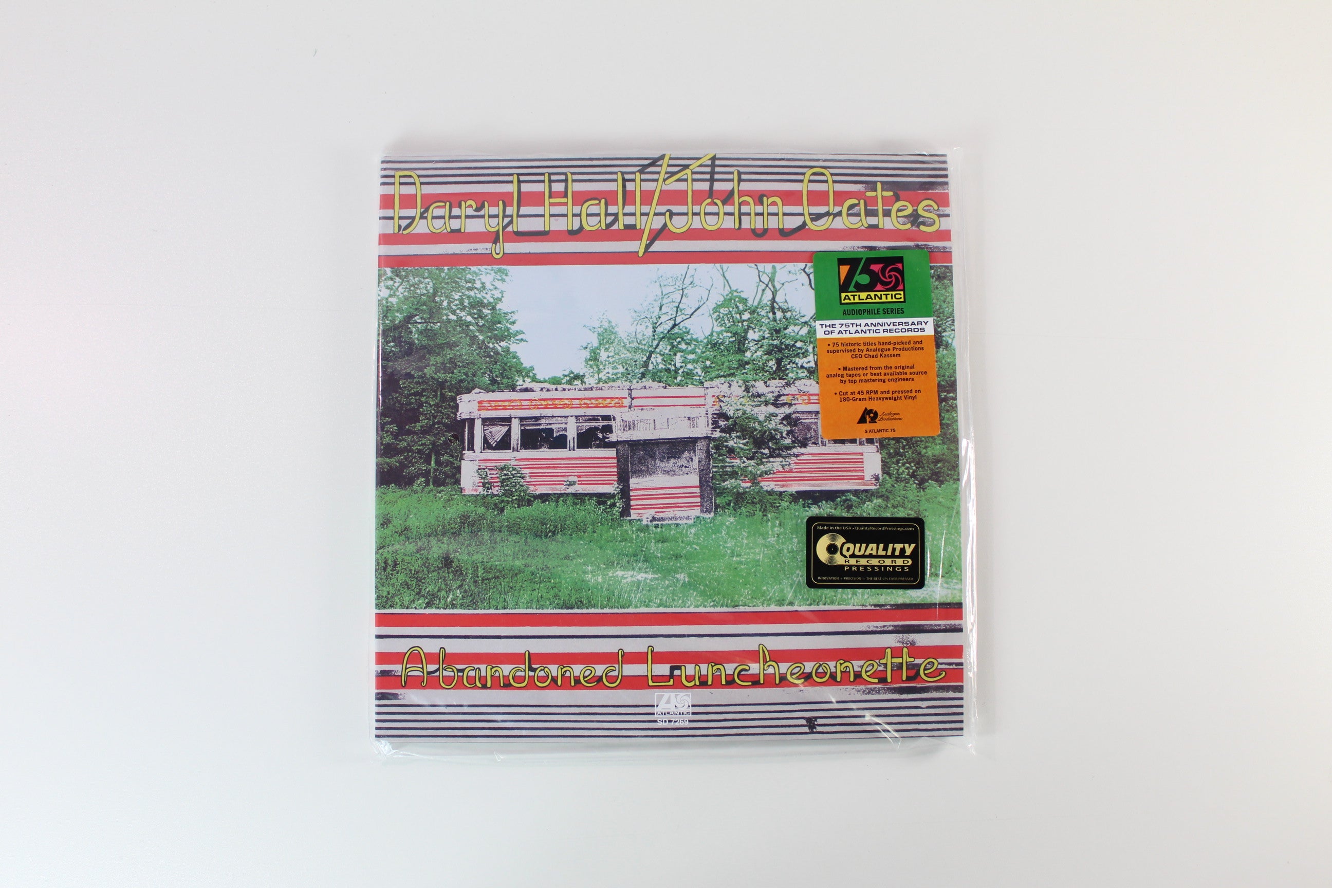Daryl Hall & John Oates - Abandoned Luncheonette on Atlantic 75 Audiophile Series Analogue Productions Ltd Numbered 45 RPM 180 Gram Reissue