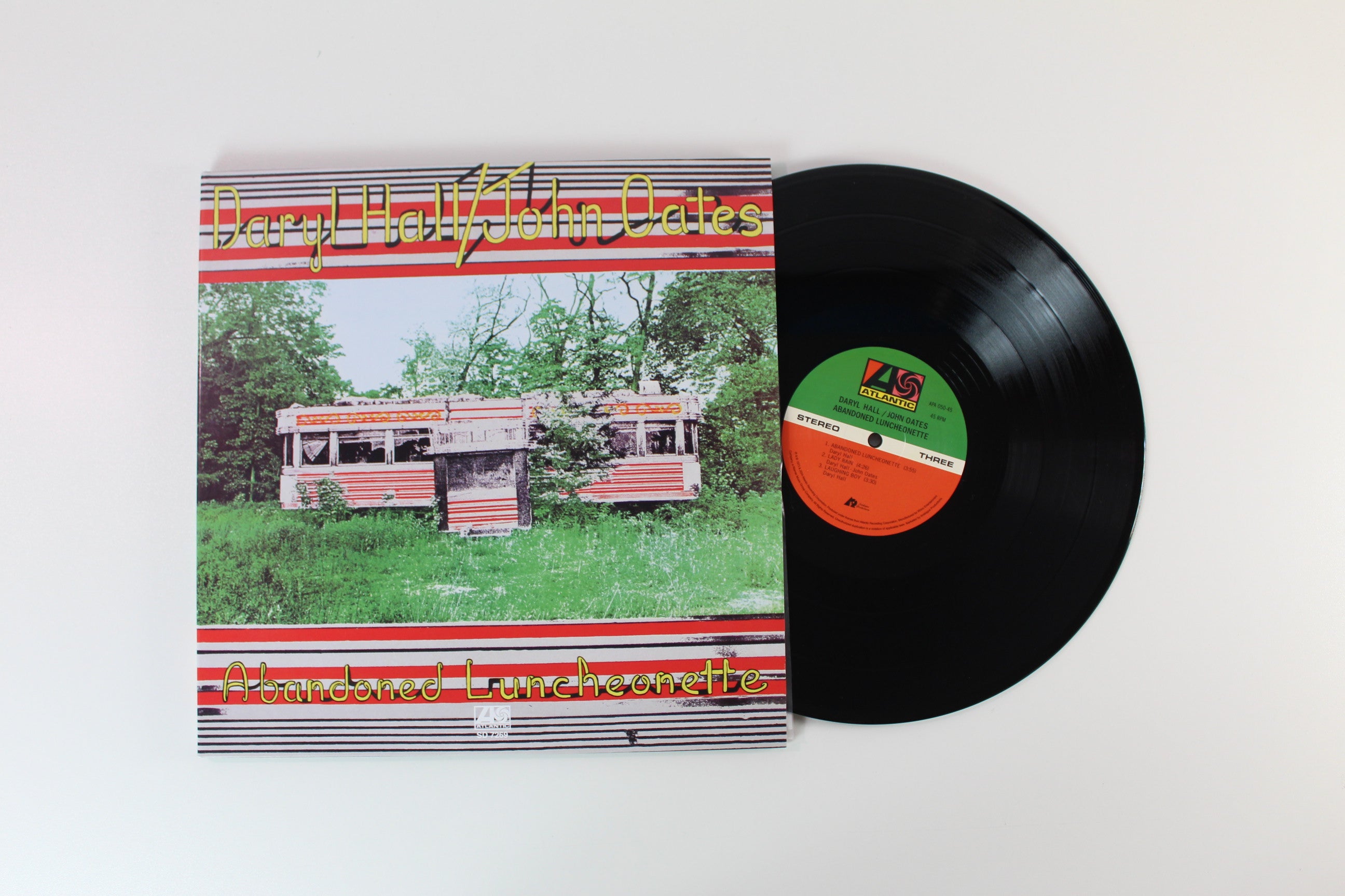 Daryl Hall & John Oates - Abandoned Luncheonette on Atlantic 75 Audiophile Series Analogue Productions Ltd Numbered 45 RPM 180 Gram Reissue