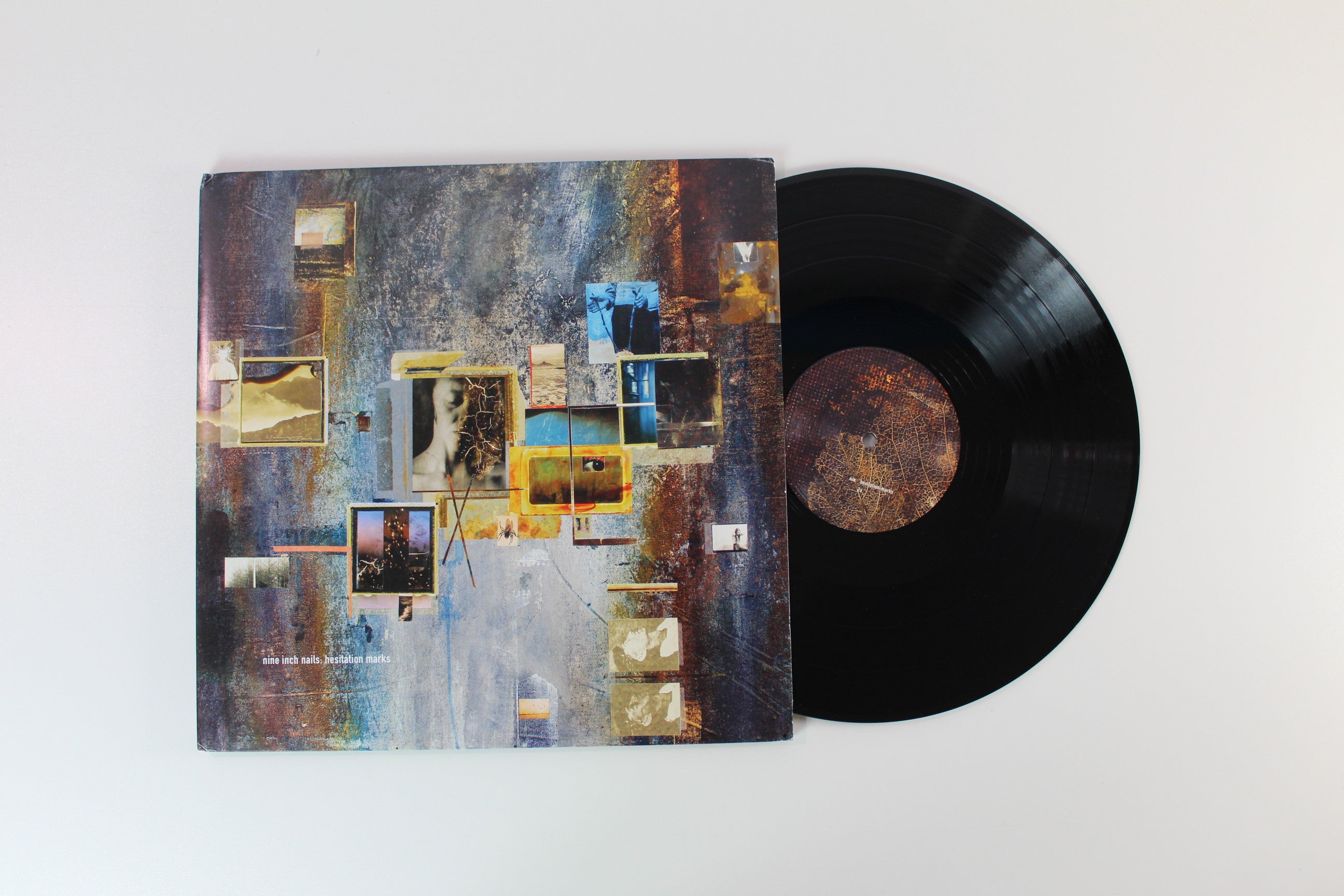 Nine Inch Nails - Hesitation Marks on Columbia