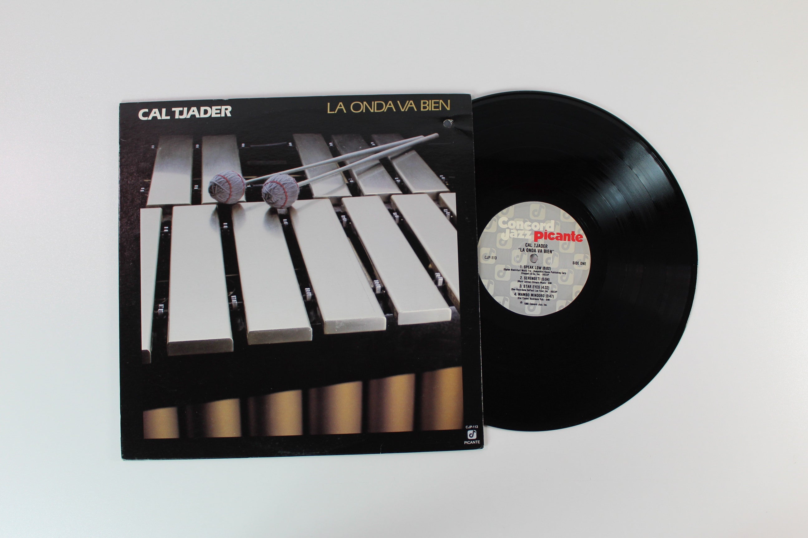 Cal Tjader - La Onda Va Bien on Concord Jazz Picante