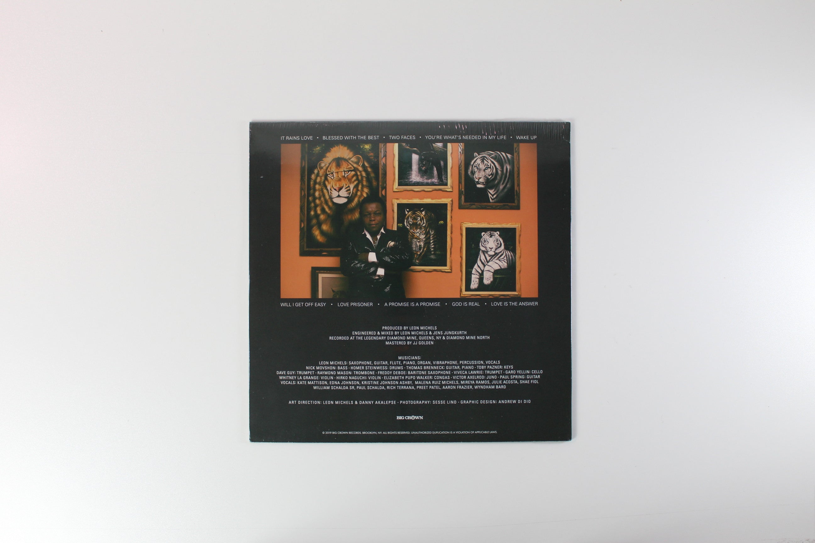 Lee Fields - It Rains Love on Big Crown Sealed