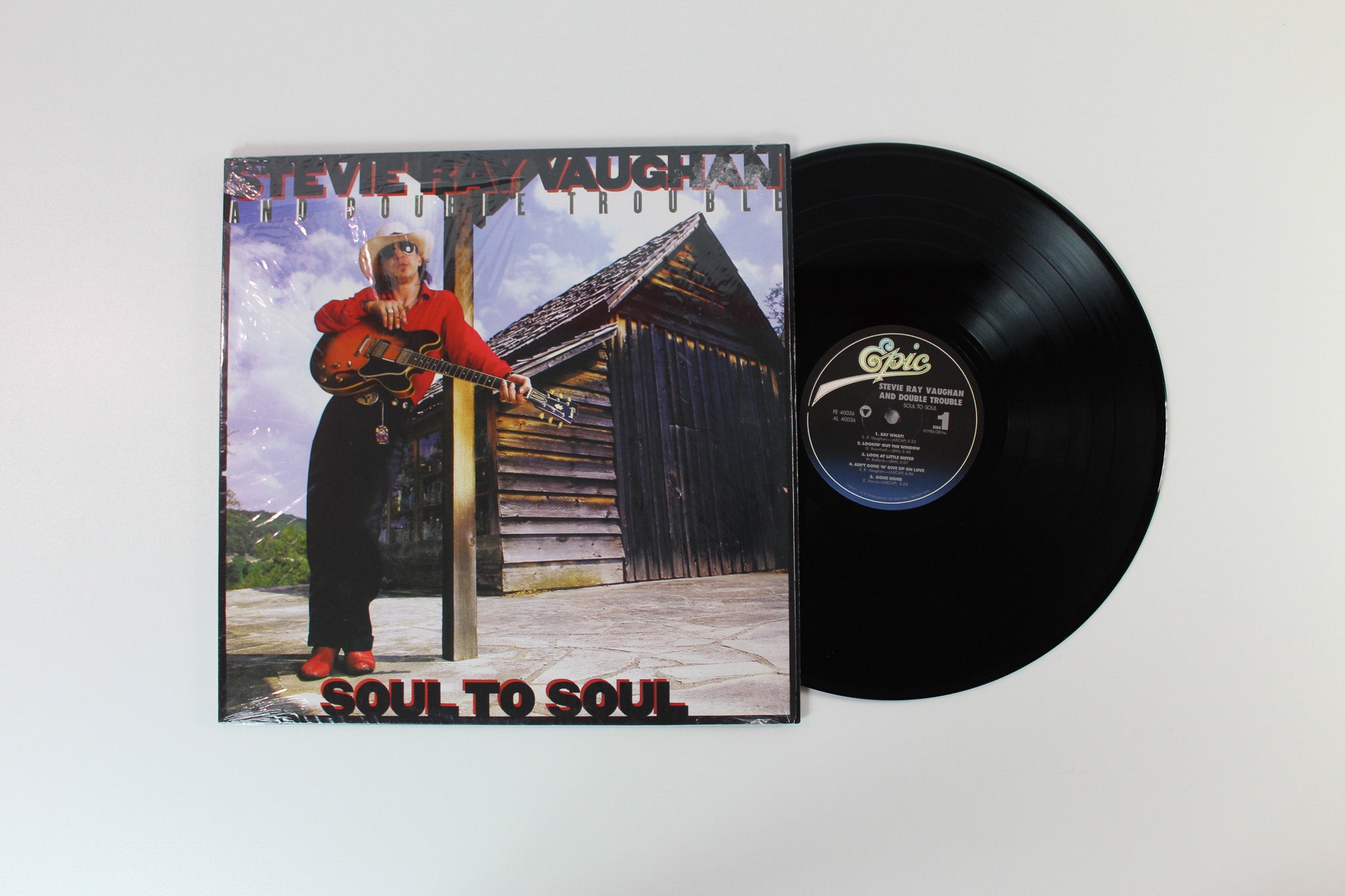 Stevie Ray Vaughan & Double Trouble - Soul To Soul on Epic 180 Gram Reissue