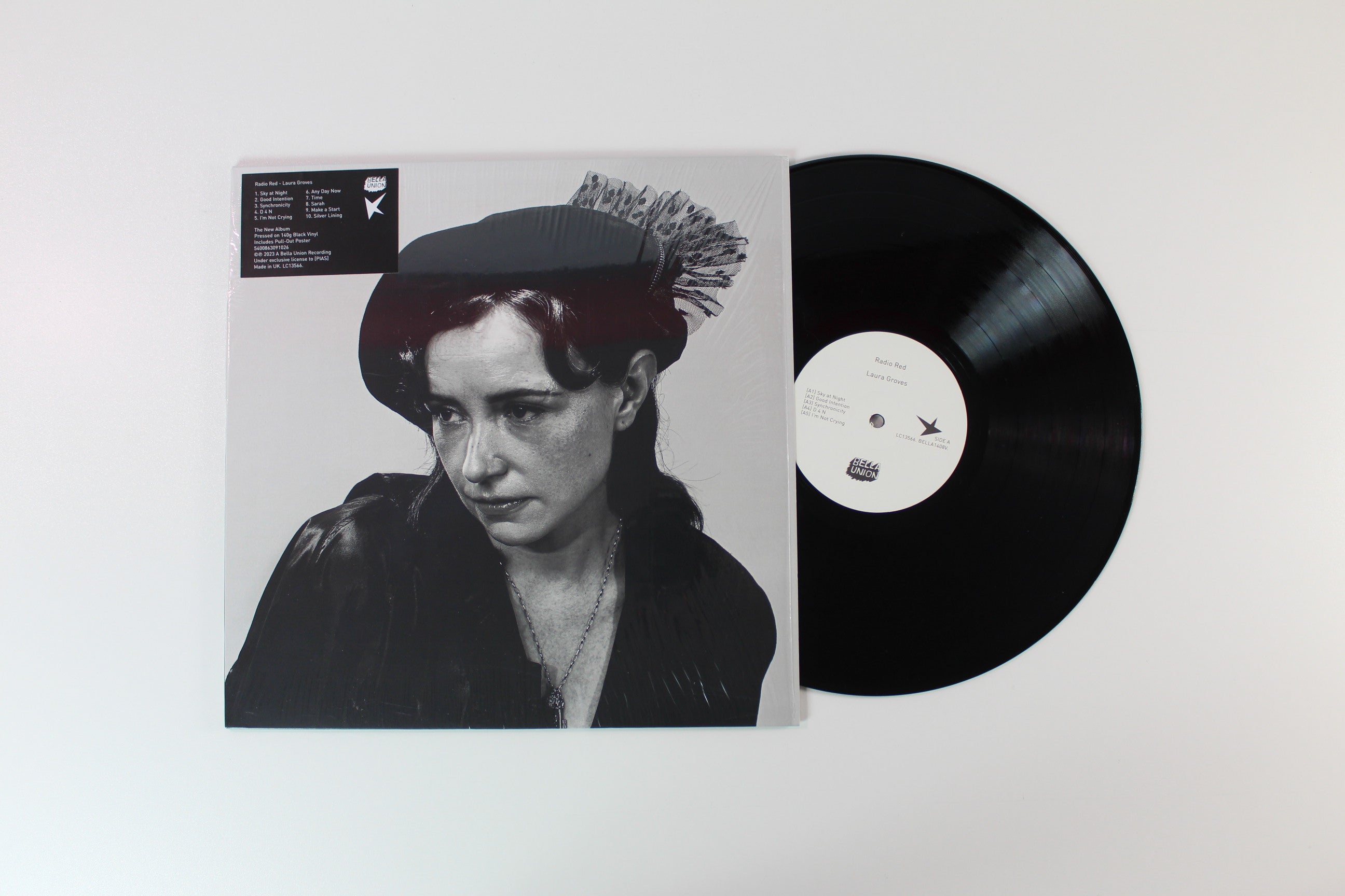 Laura Groves - Radio Red on Bella Union