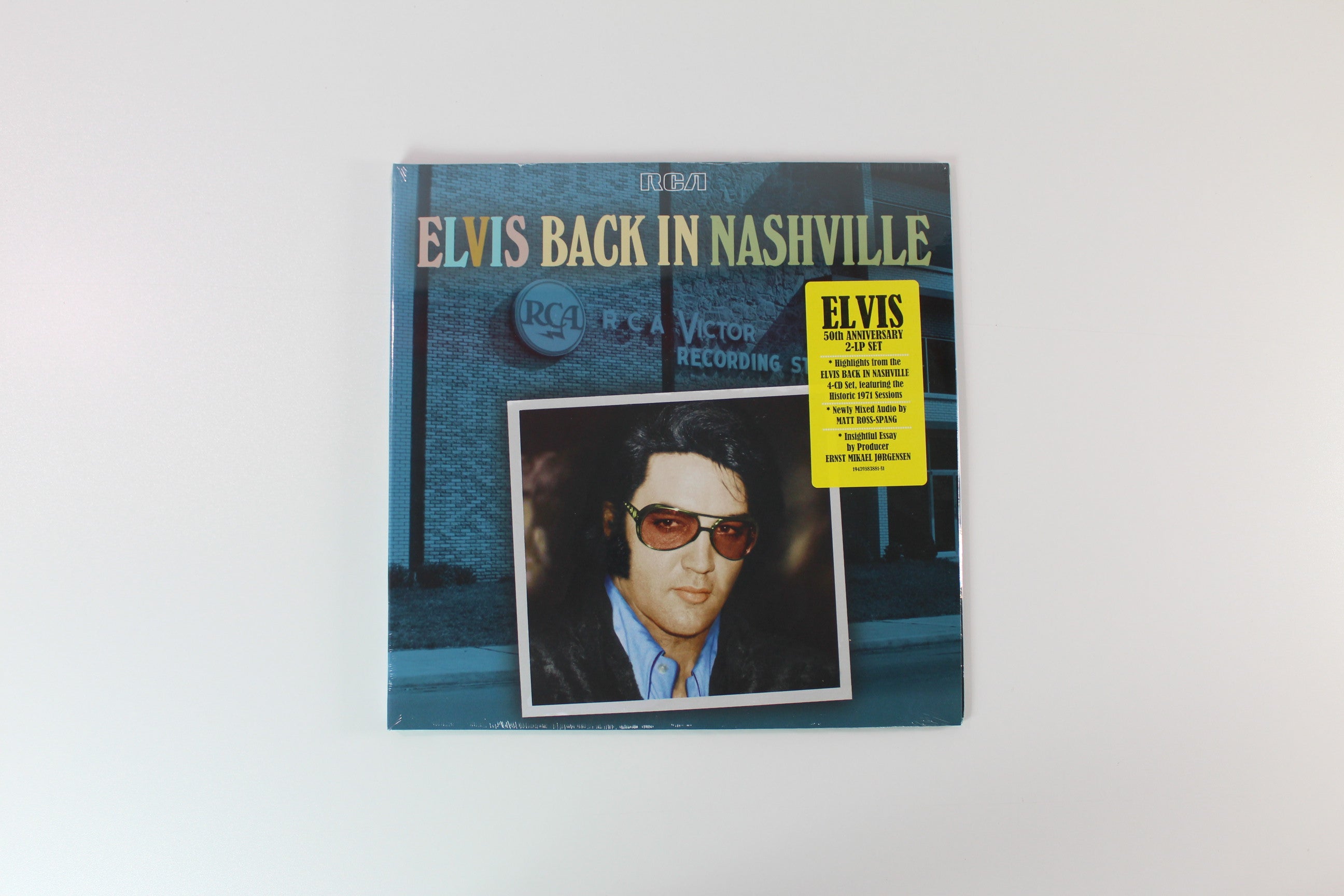 Elvis Presley - Elvis Back In Nashville SEALED on RCA