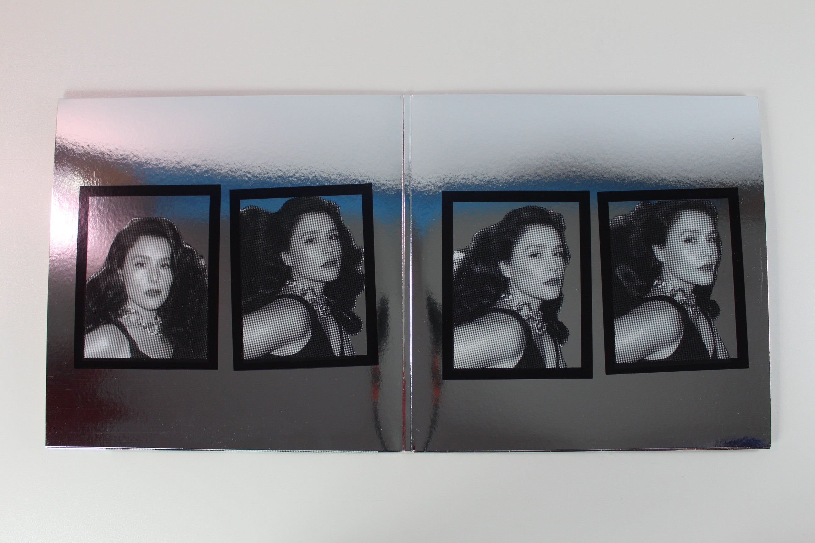 Jessie Ware - What's Your Pleasure? (The Platinum Pleasure Edition) on PMR Deluxe Edition