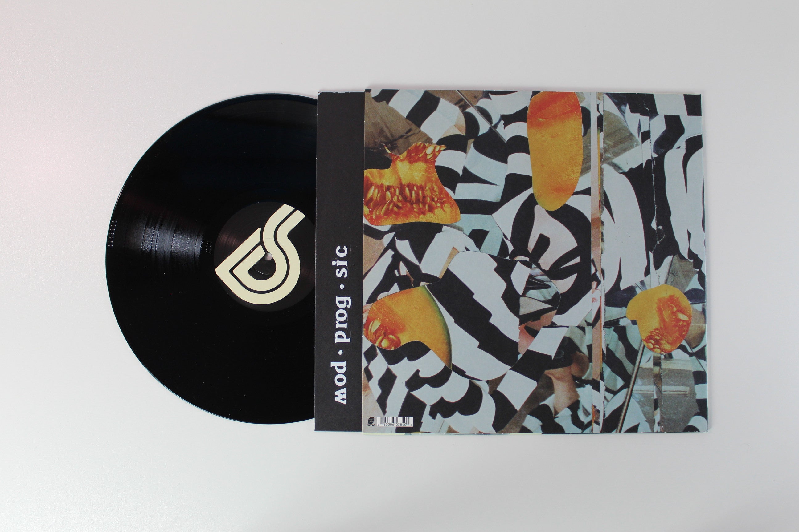 Black Dice - Mod Prog Sic on FourFour Records