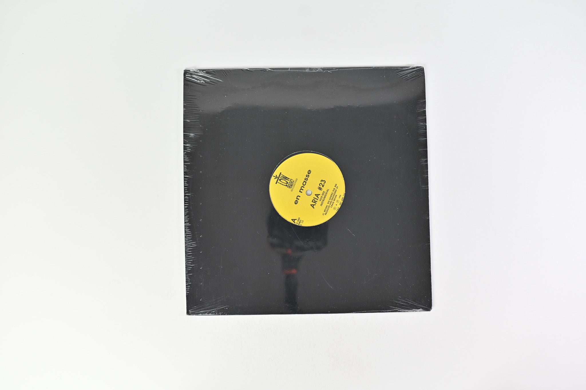 En Masse - Aria #23 on Low Frequency Recordings 12" Sealed