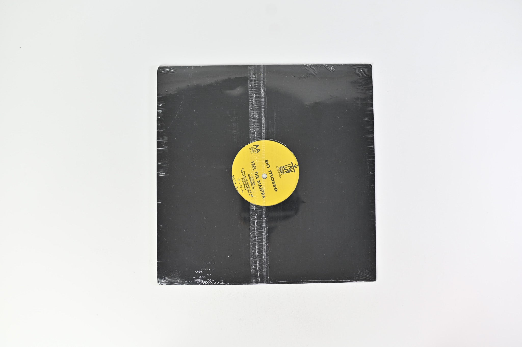 En Masse - Aria #23 on Low Frequency Recordings 12" Sealed