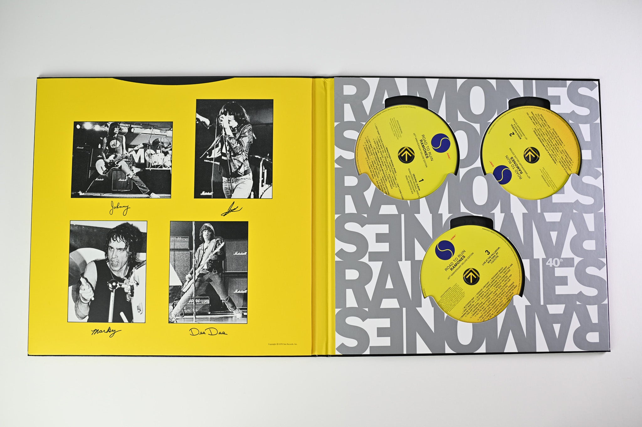 Ramones - Road To Ruin on Rhino Deluxe Edition Limited Numbered Box Set Reissue