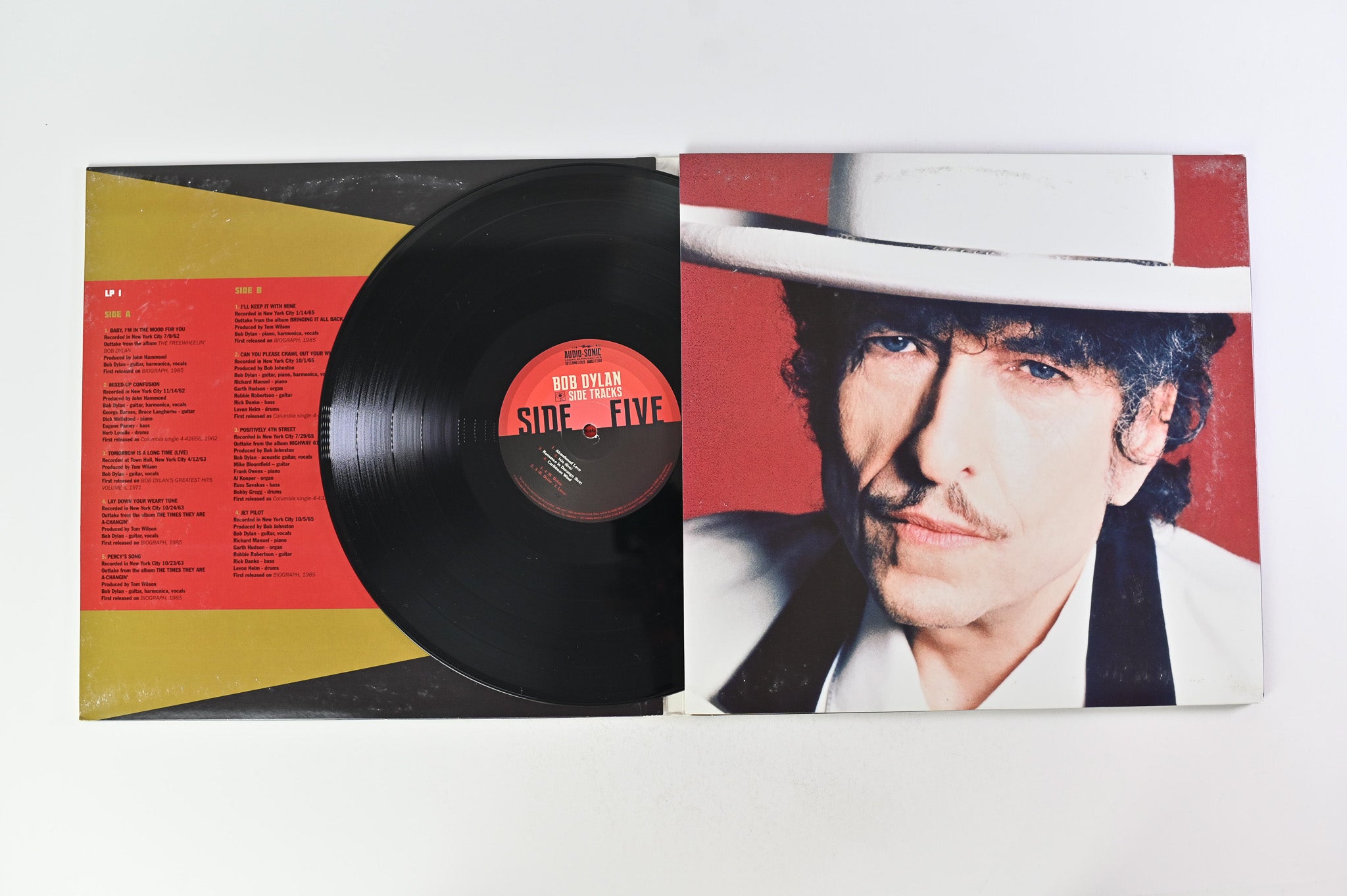 Bob Dylan - Side Tracks on Columbia / Legacy