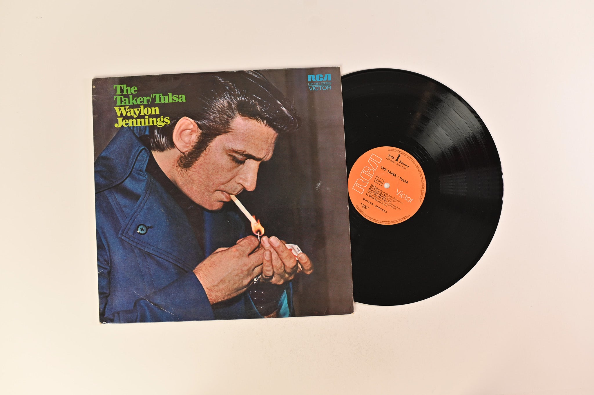 Waylon Jennings - The Taker / Tulsa on RCA Victor - German pressing