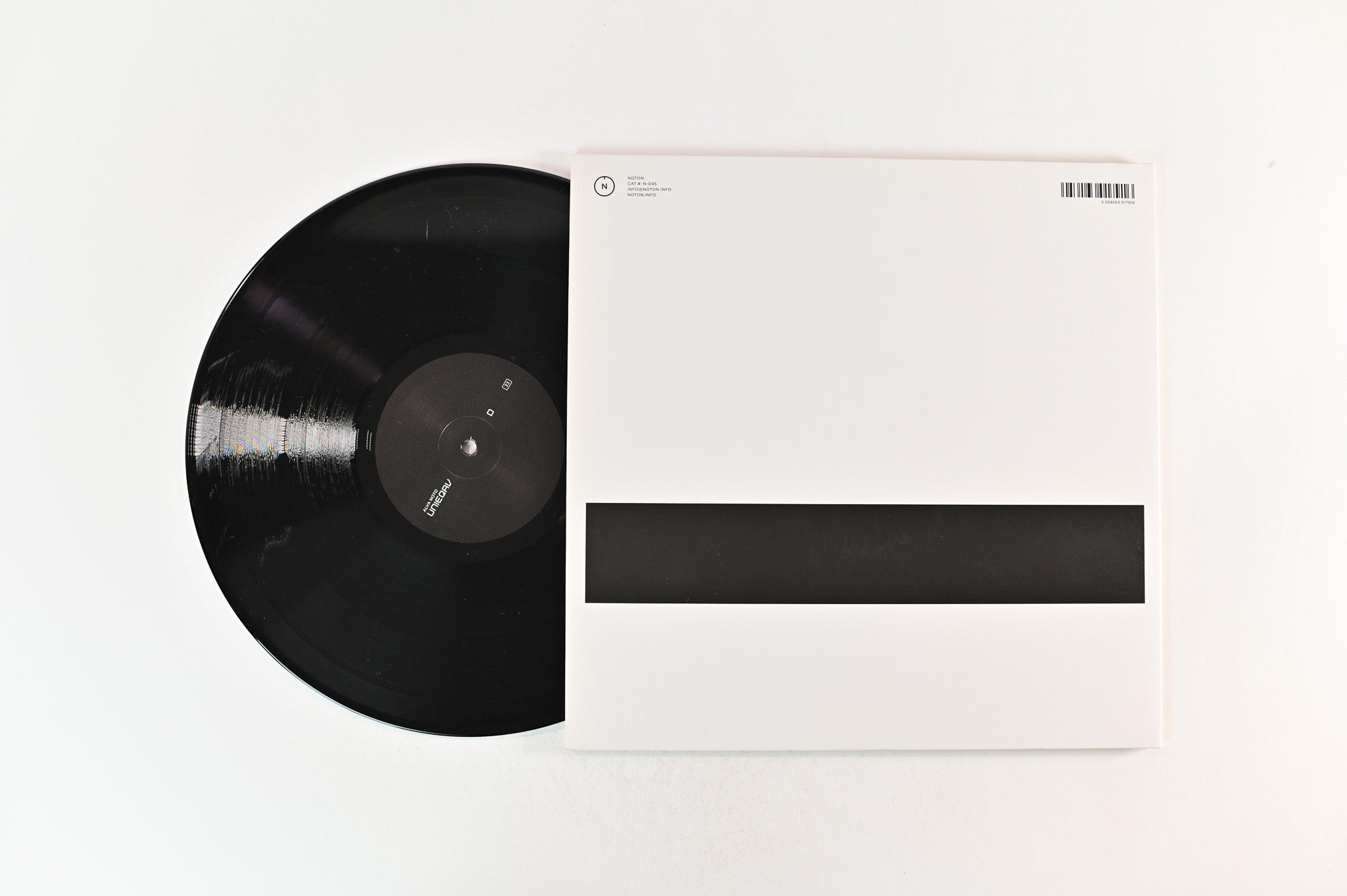 Alva Noto - Unieqav on Noton