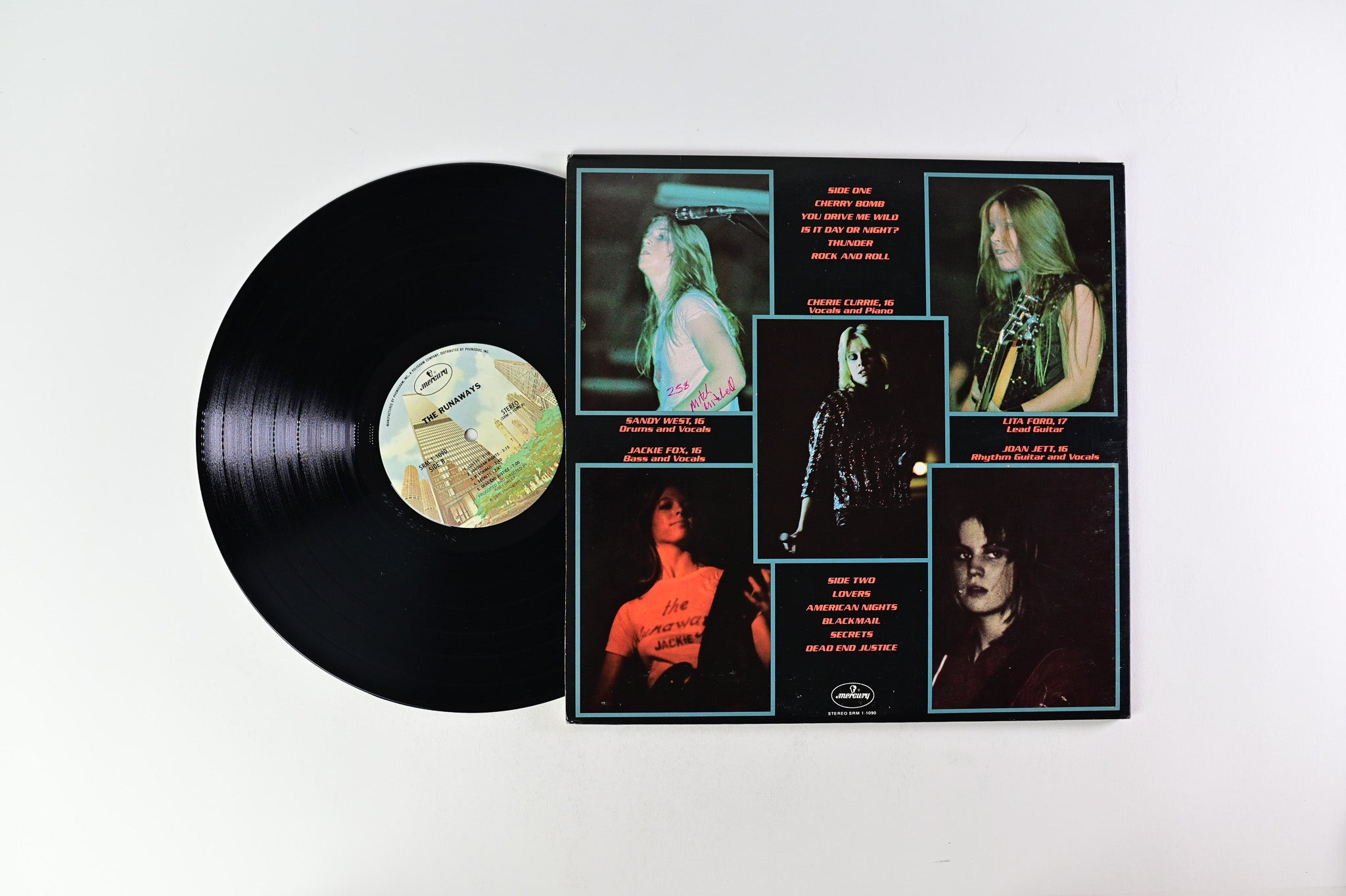The Runaways - The Runaways on Mercury