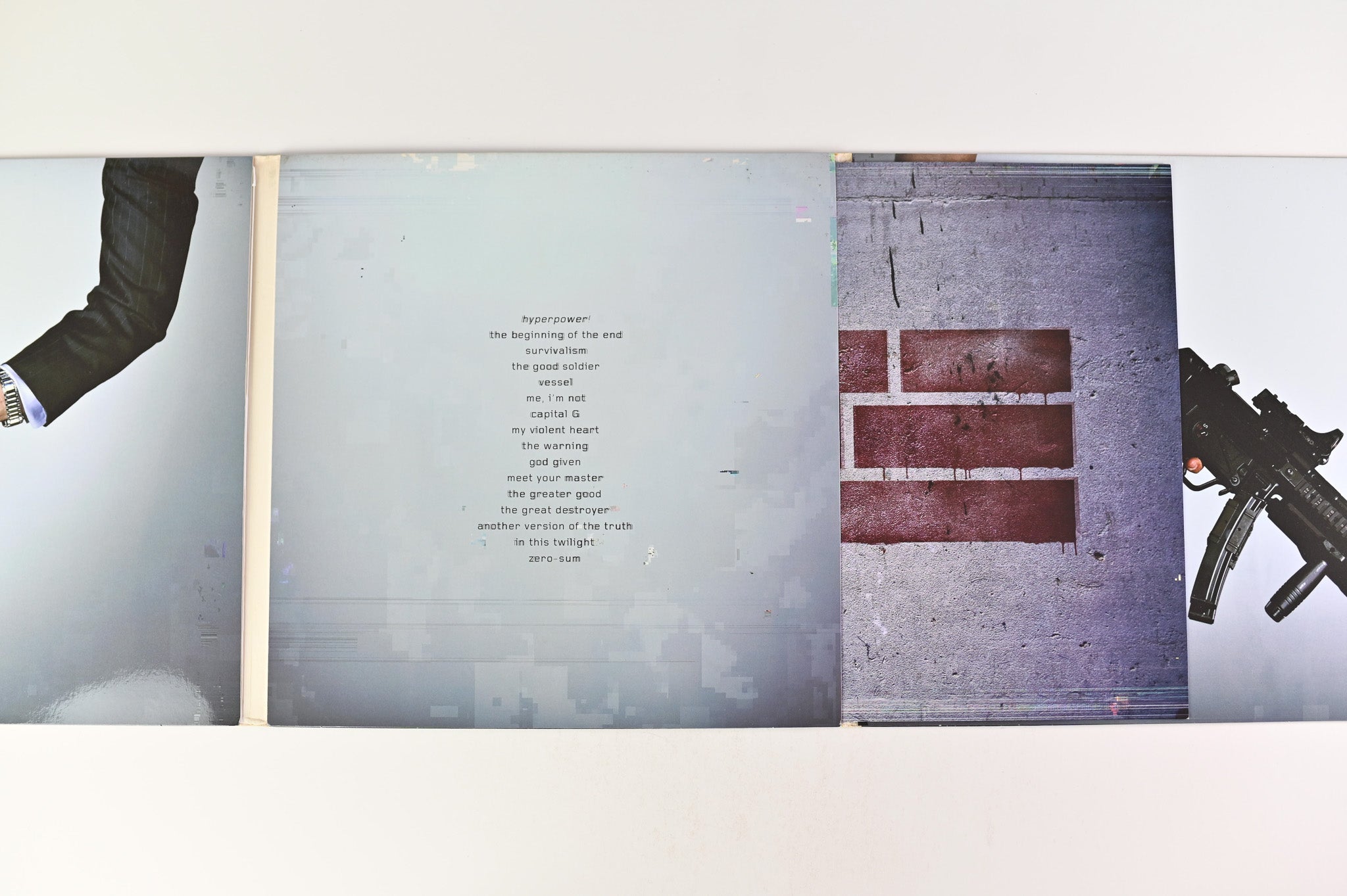 Nine Inch Nails - Year Zero on Interscope Ltd Special Edition Package