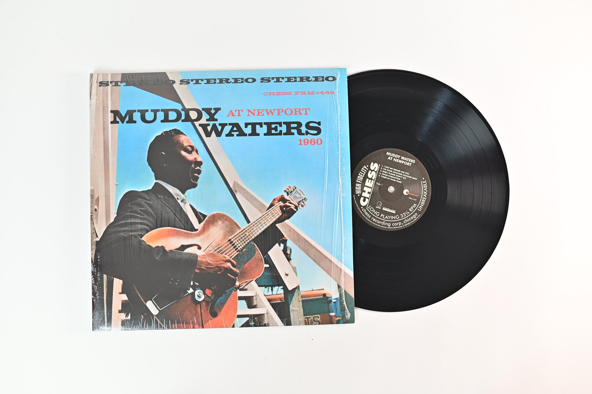 Muddy Waters - Muddy Waters At Newport 1960 on Chess Friday Music 180 Gram Reissue