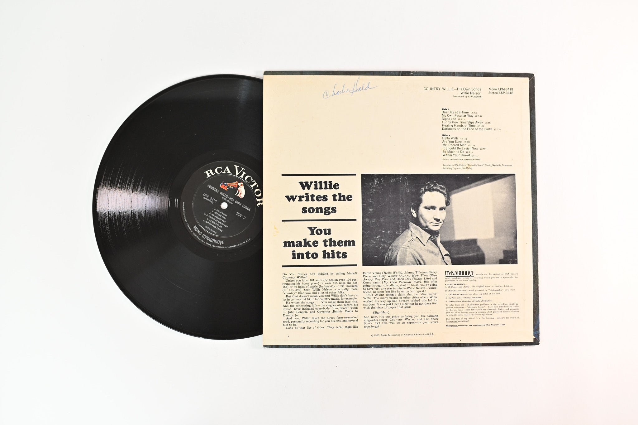 Willie Nelson - Country Willie - His Own Songs on RCA