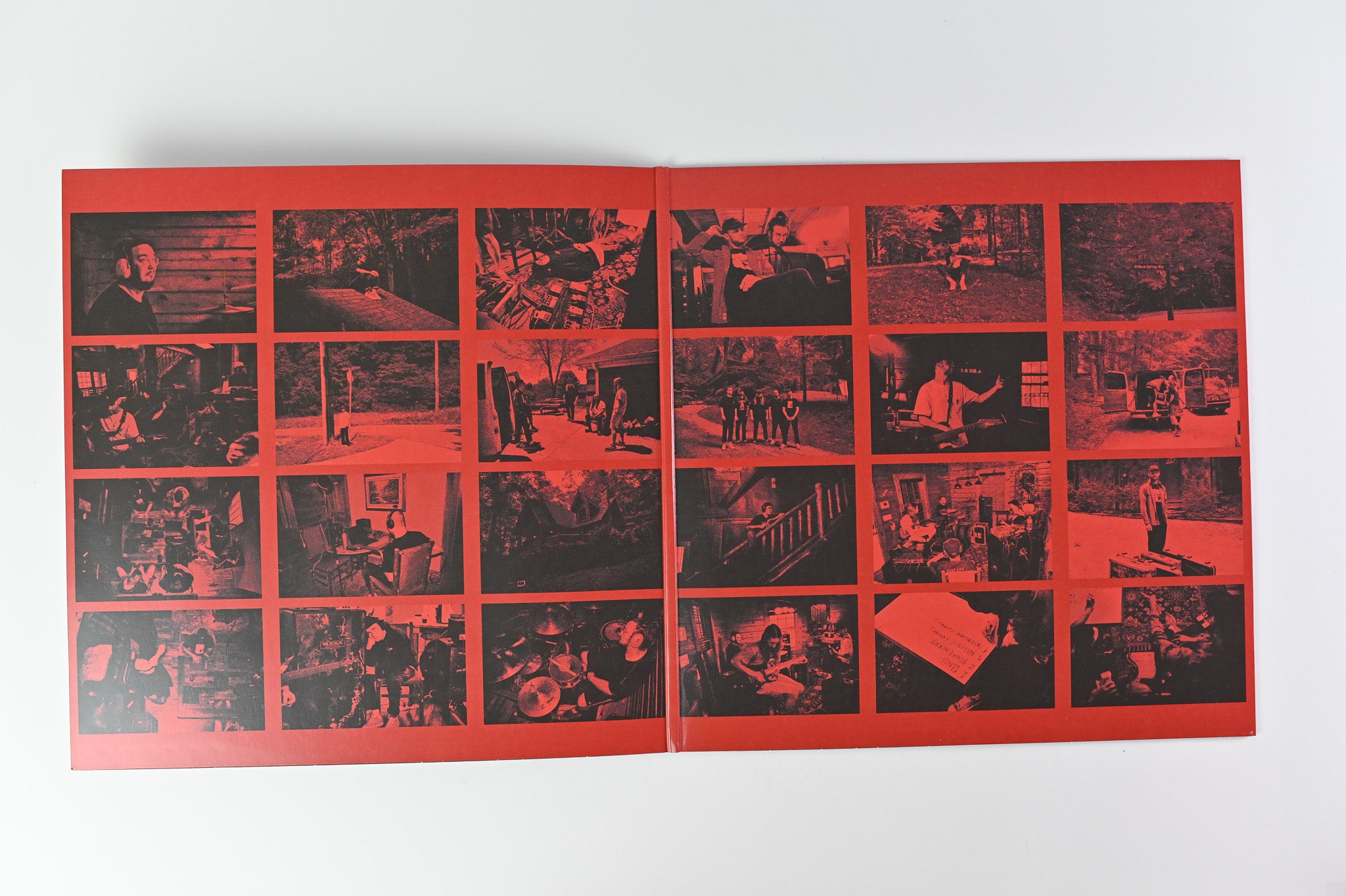 Knocked Loose - A Tear In The Fabric Of Life on Pure Noise Red / Clear Splatter