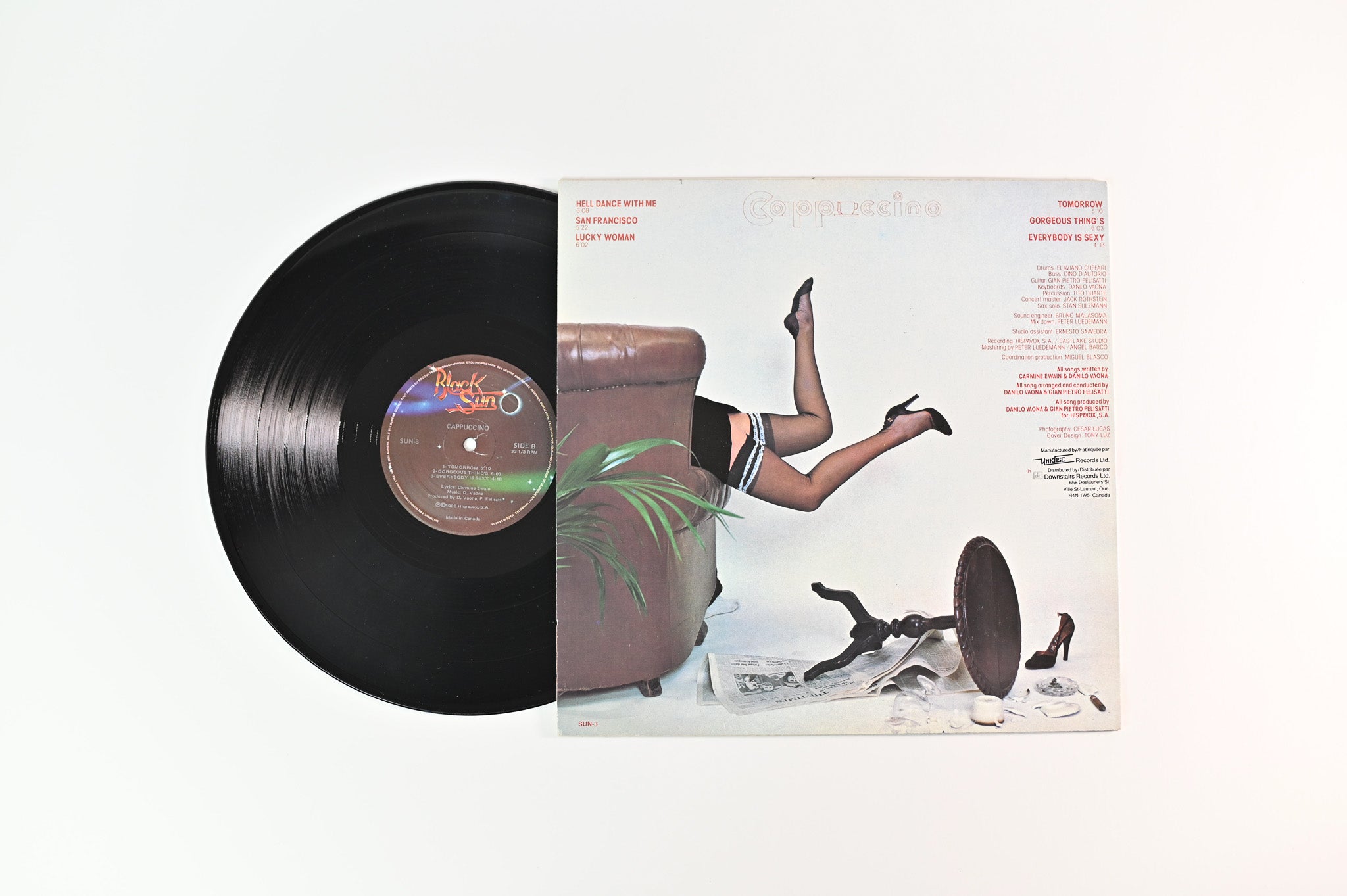 Cappuccino - Cappuccino on Black Sun