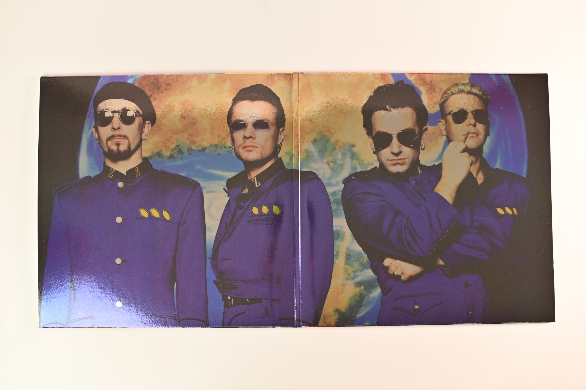 U2 - Zooropa on Universal Music Recordings / Island - Yellow Vinyl