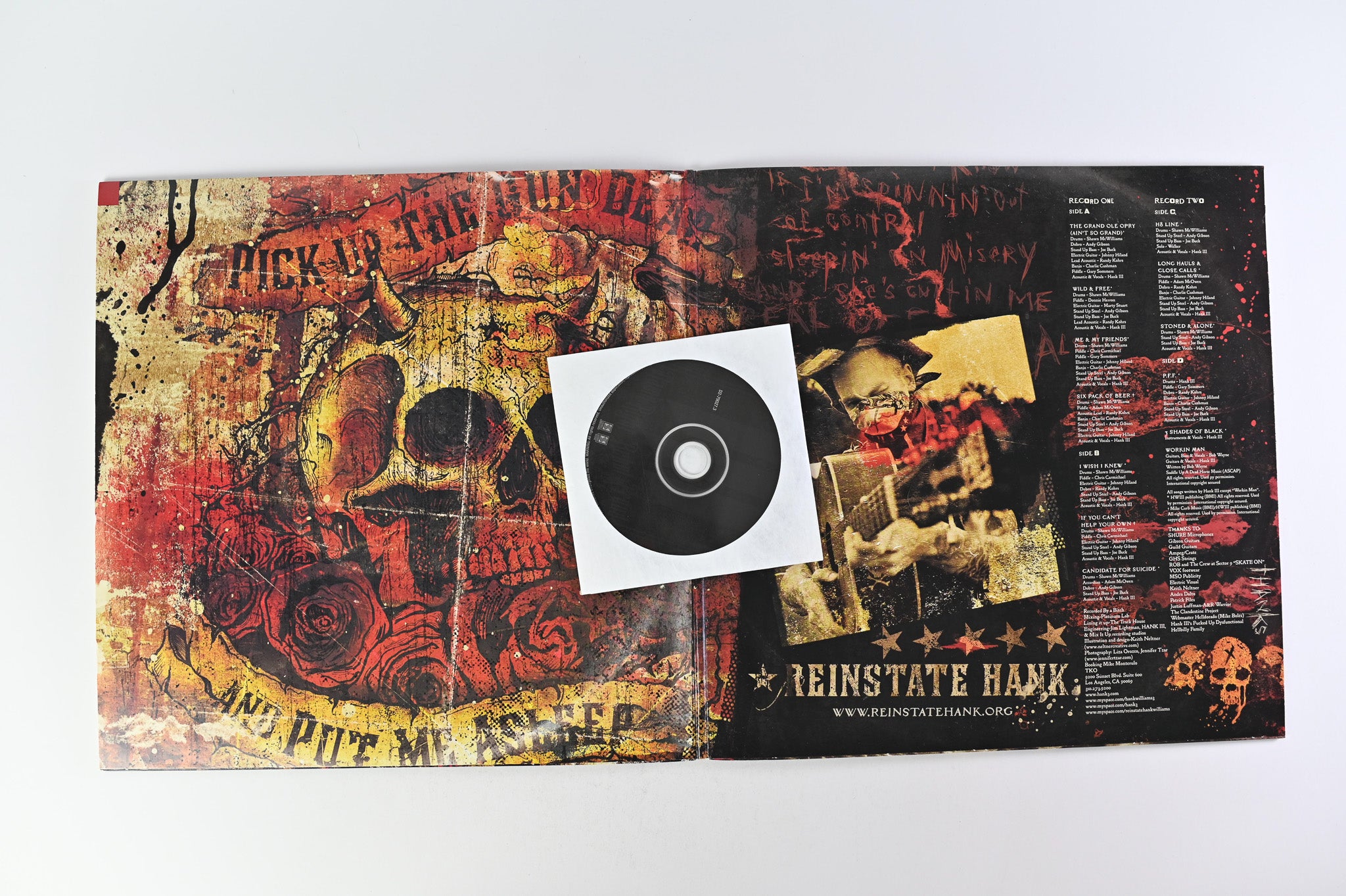 Hank Williams III - Damn Right Rebel Proud on Sidewalk