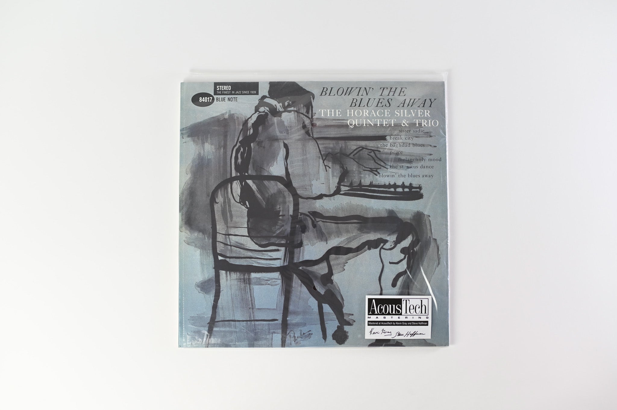 The Horace Silver Quintet - Blowin' The Blues Away on Blue