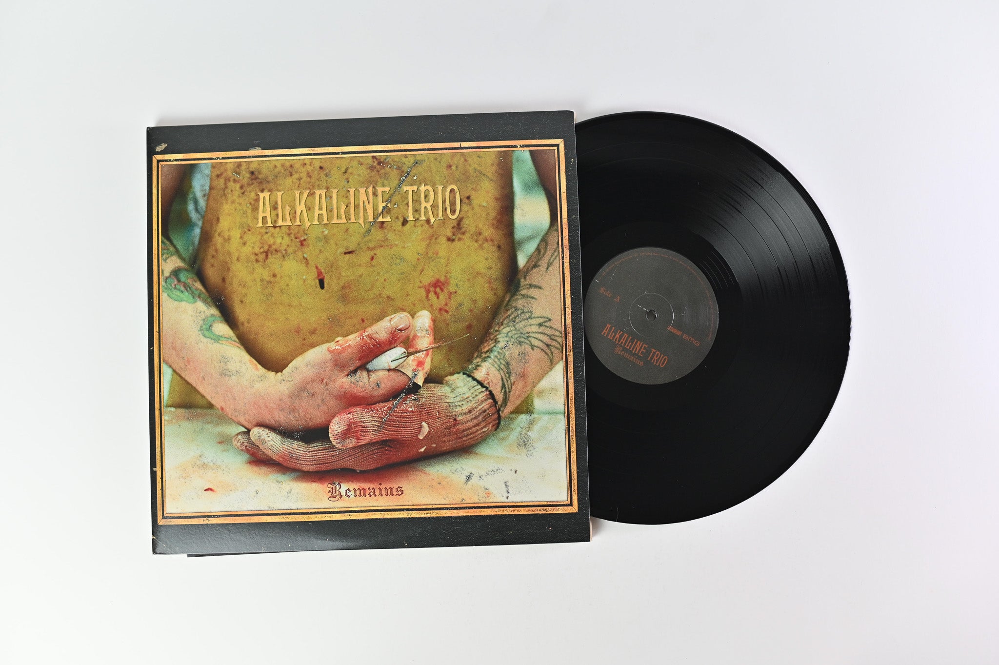 Alkaline Trio - Remains on Vagrant Records / BMG