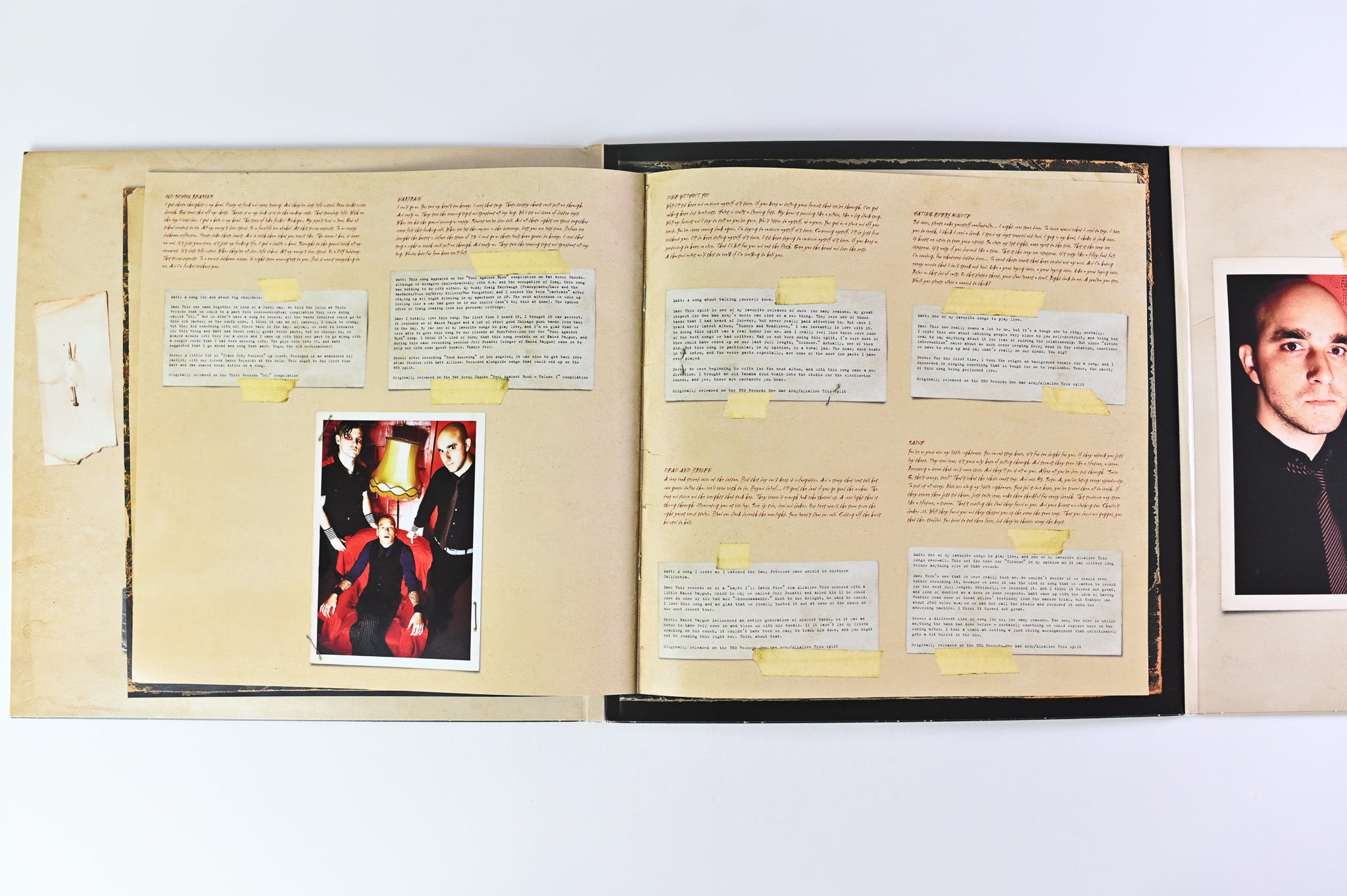 Alkaline Trio - Remains on Vagrant Records / BMG