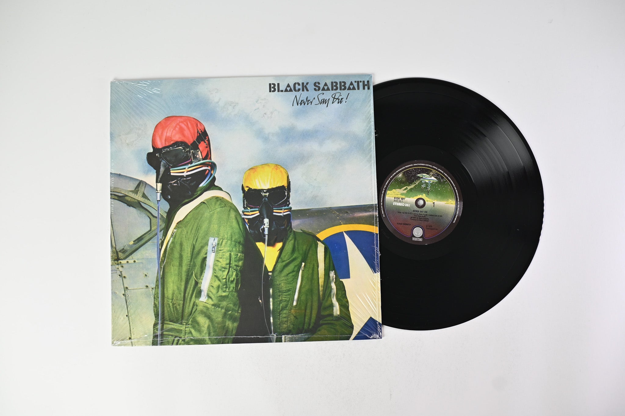 Black Sabbath - Never Say Die! on Vertigo