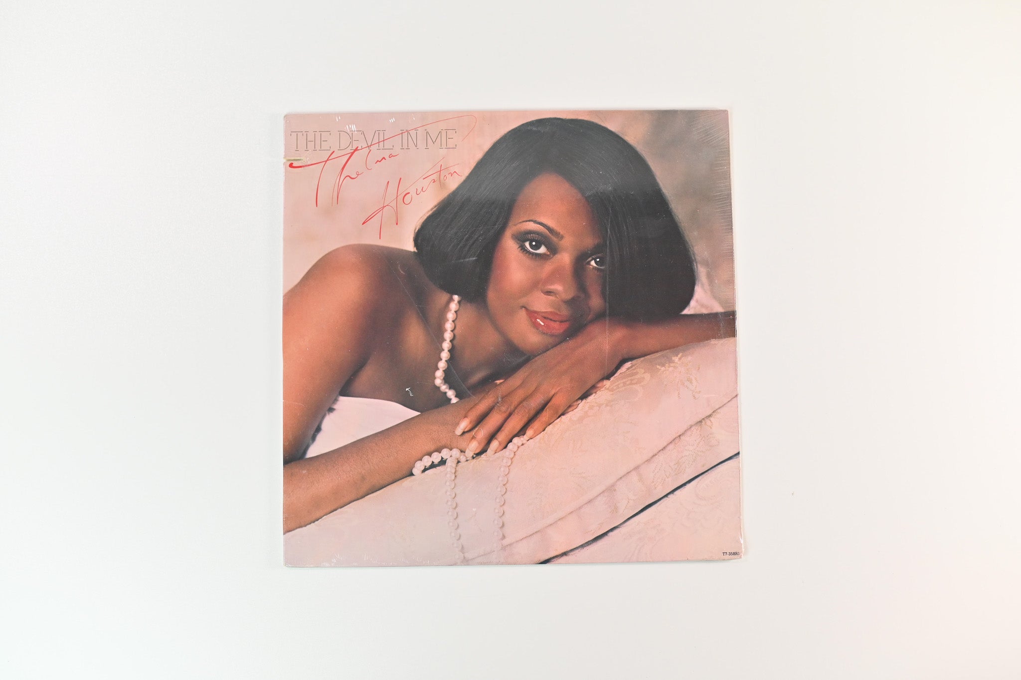 Thelma Houston - The Devil In Me on Motown Sealed