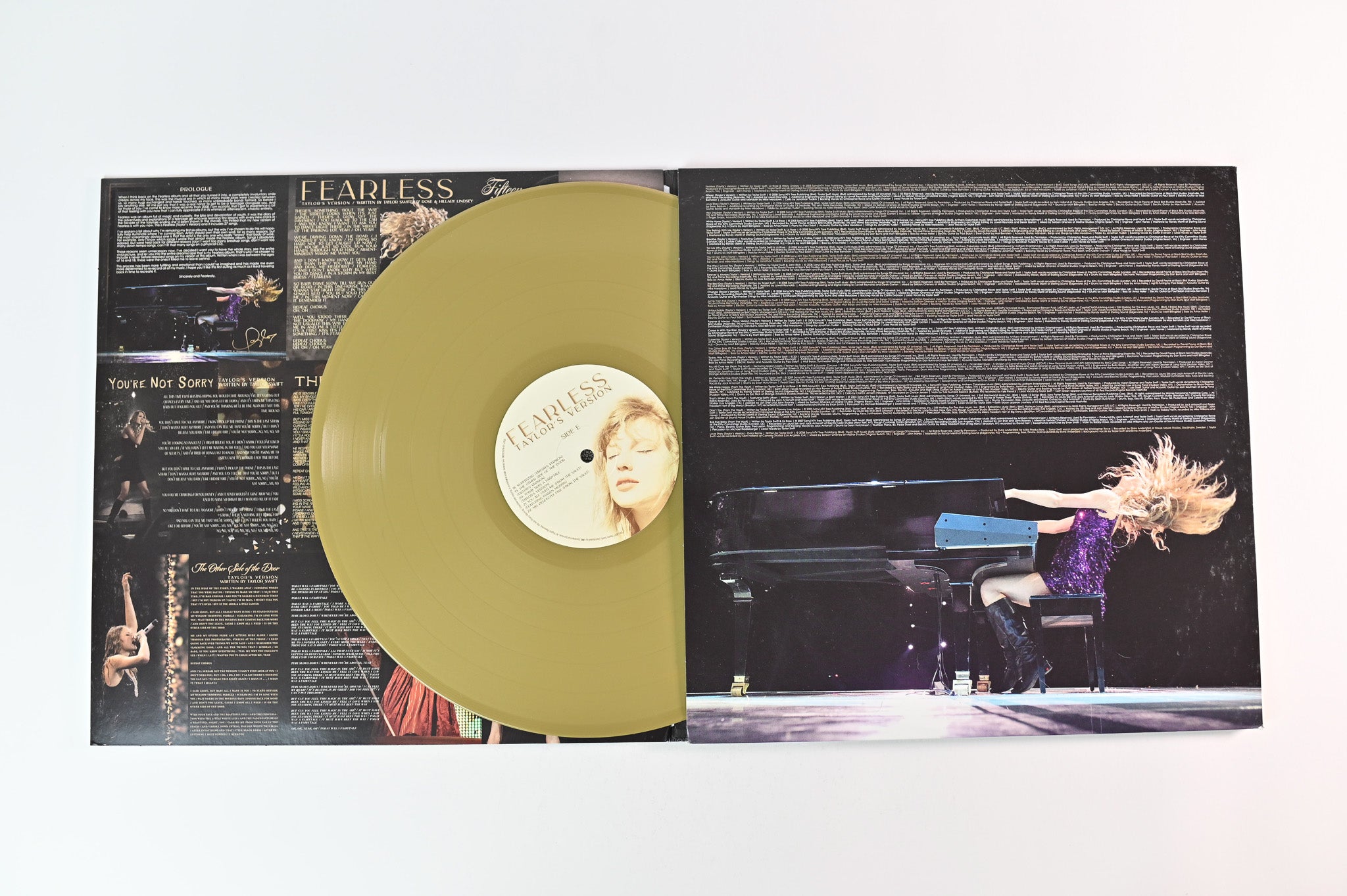 Taylor Swift - Fearless (Taylor's Version) on Republic Records Gold Vinyl