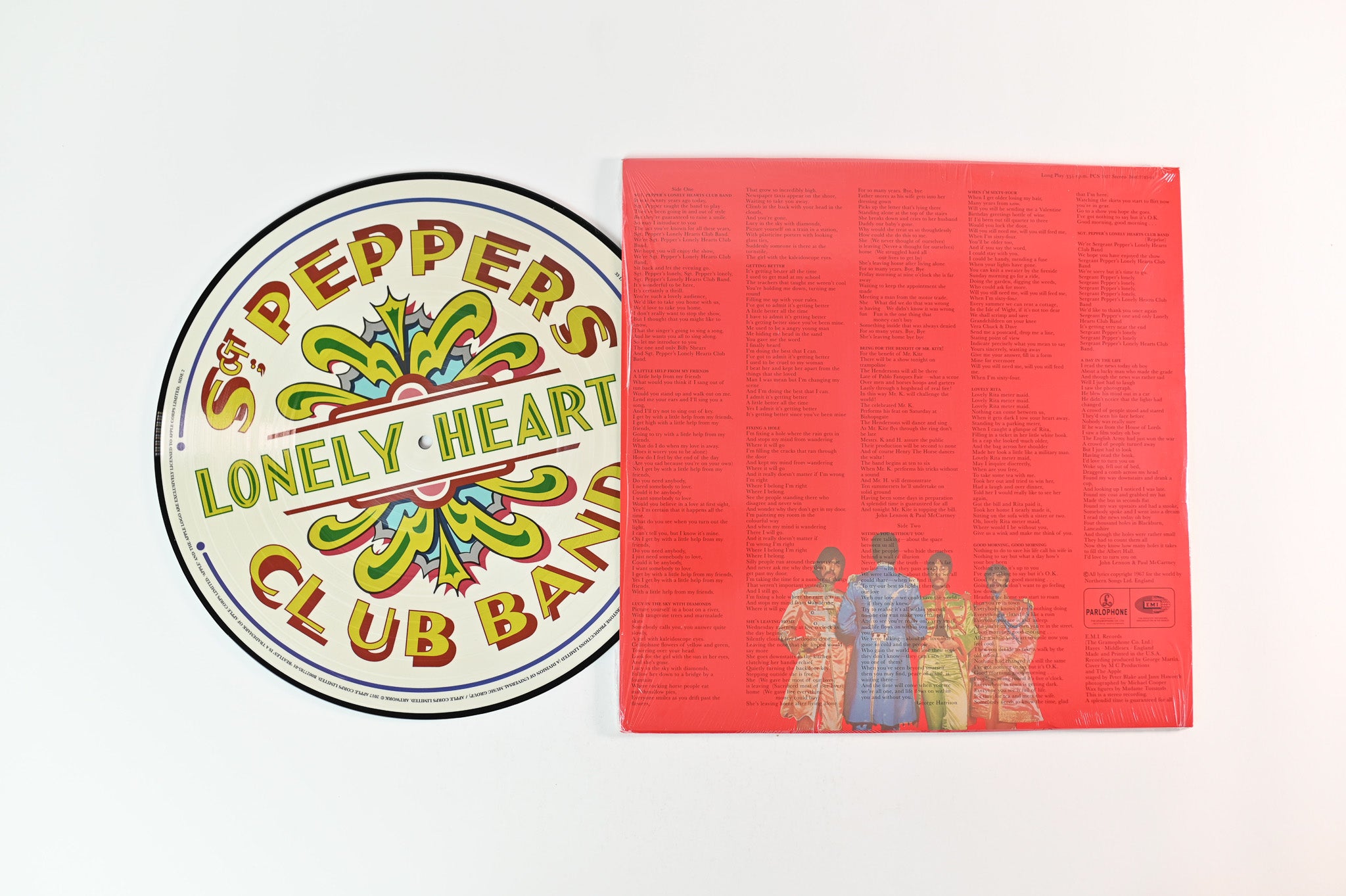 The Beatles - Sgt. Pepper's Lonely Hearts Club Band on Capitol Records Picture Disc Reissue