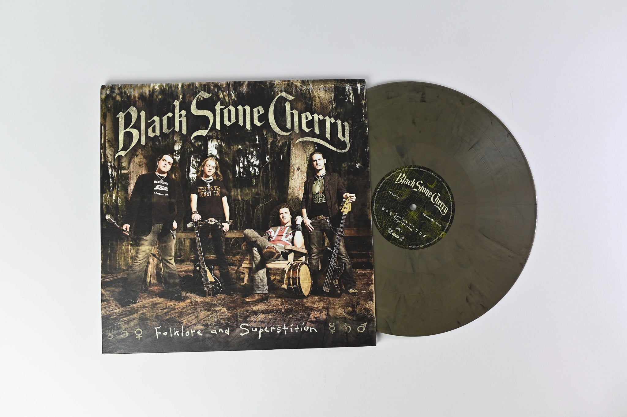 Black Stone Cherry - Folklore And Superstition on Music On Vinyl Ltd Gold & Black Reissue