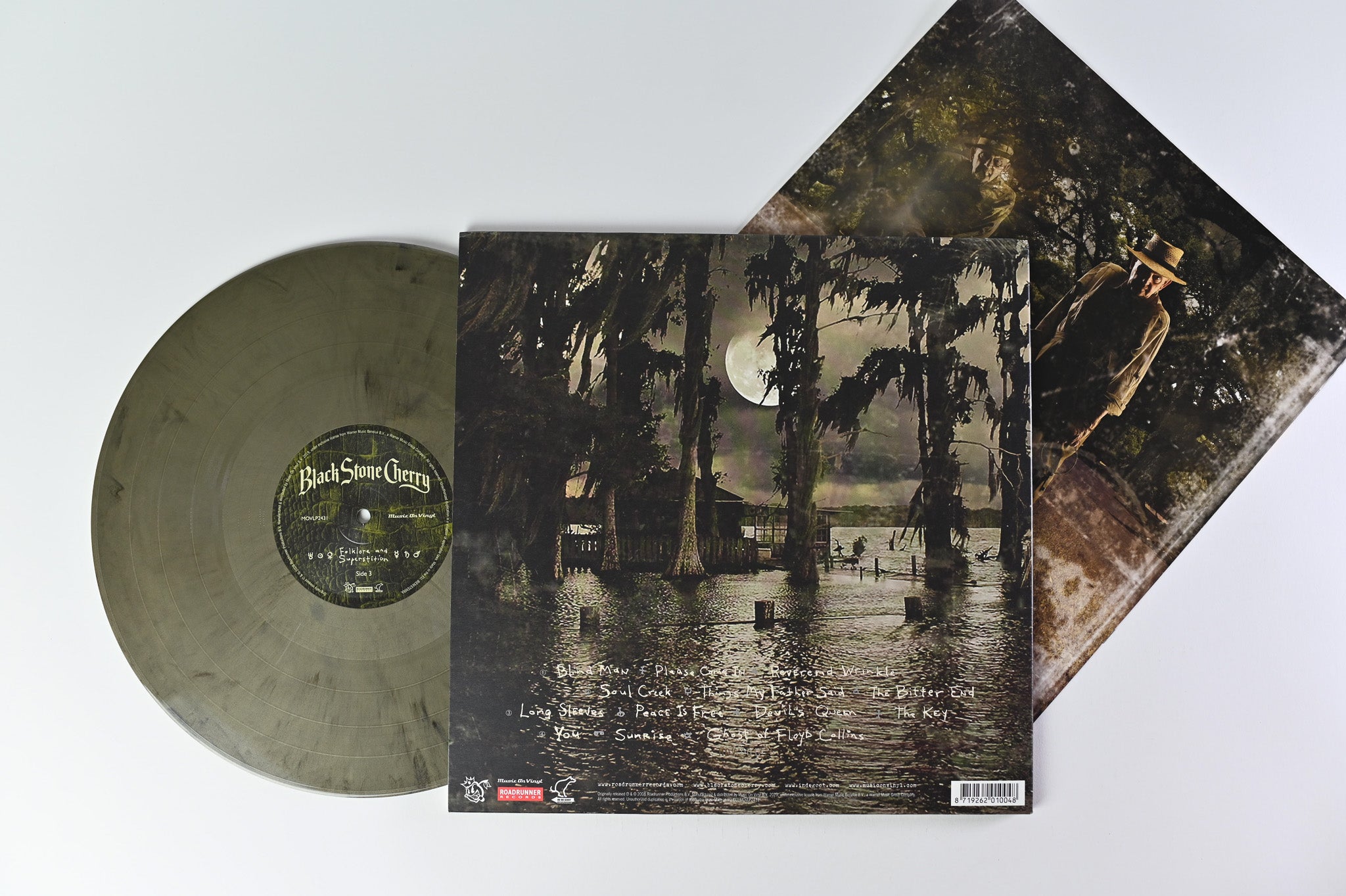 Black Stone Cherry - Folklore And Superstition on Music On Vinyl Ltd Gold & Black Reissue