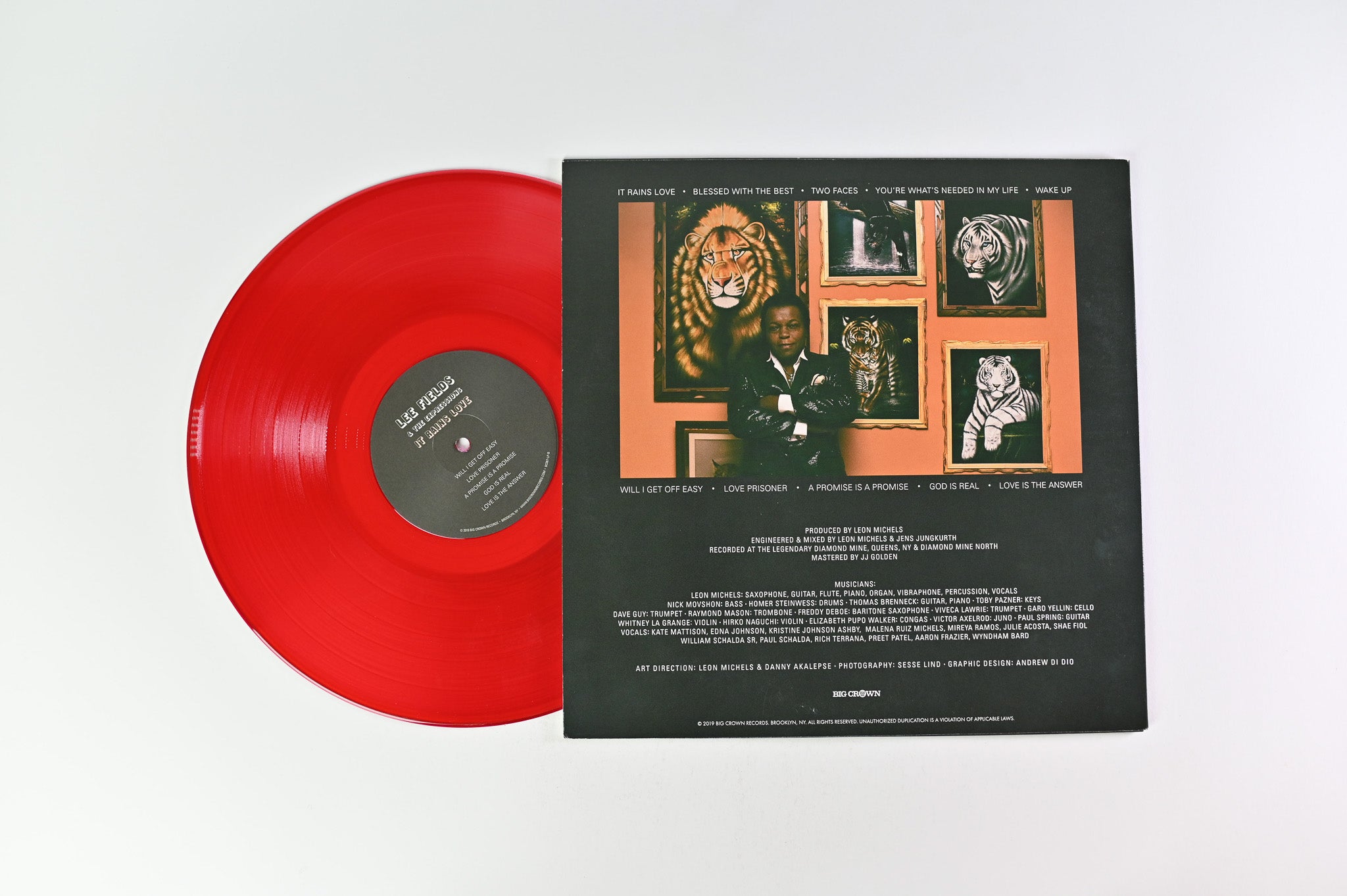 Lee Fields - It Rains Love on Big Crown Records - Red Vinyl